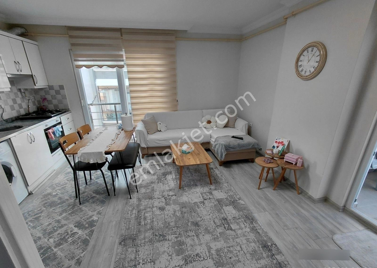 Atakum Körfez Mah. Satılık 1+1 Daireler - Görsel 5