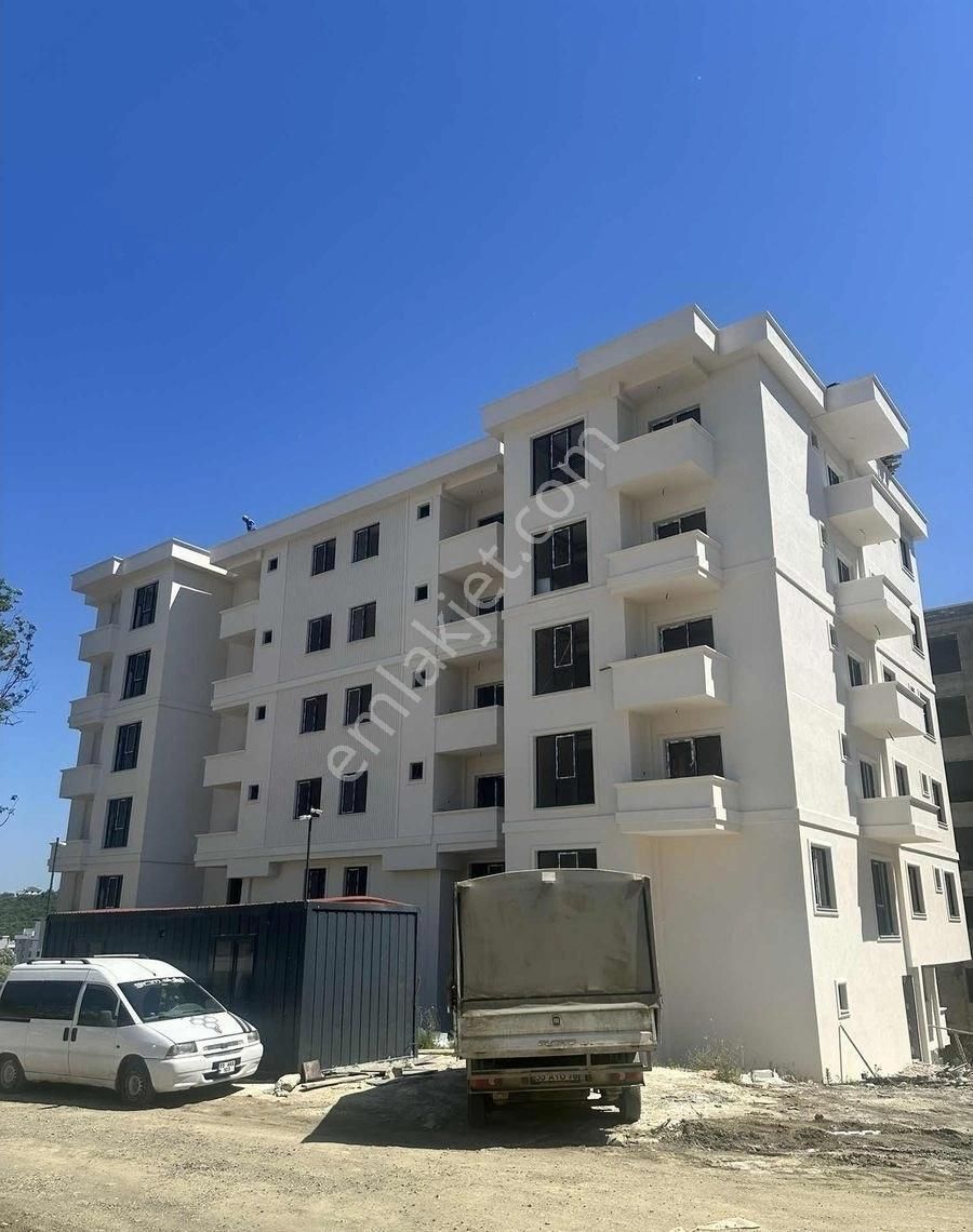 Atakum Körfez Havuzlu Sitede Satılık 1+1 Daire - Görsel 9