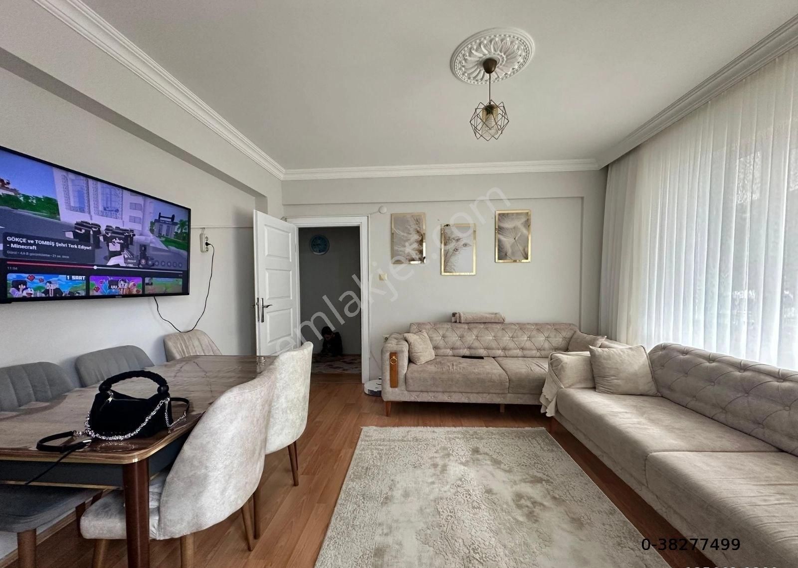 Esenevlerde 3+1 Arakat Satılık Daire