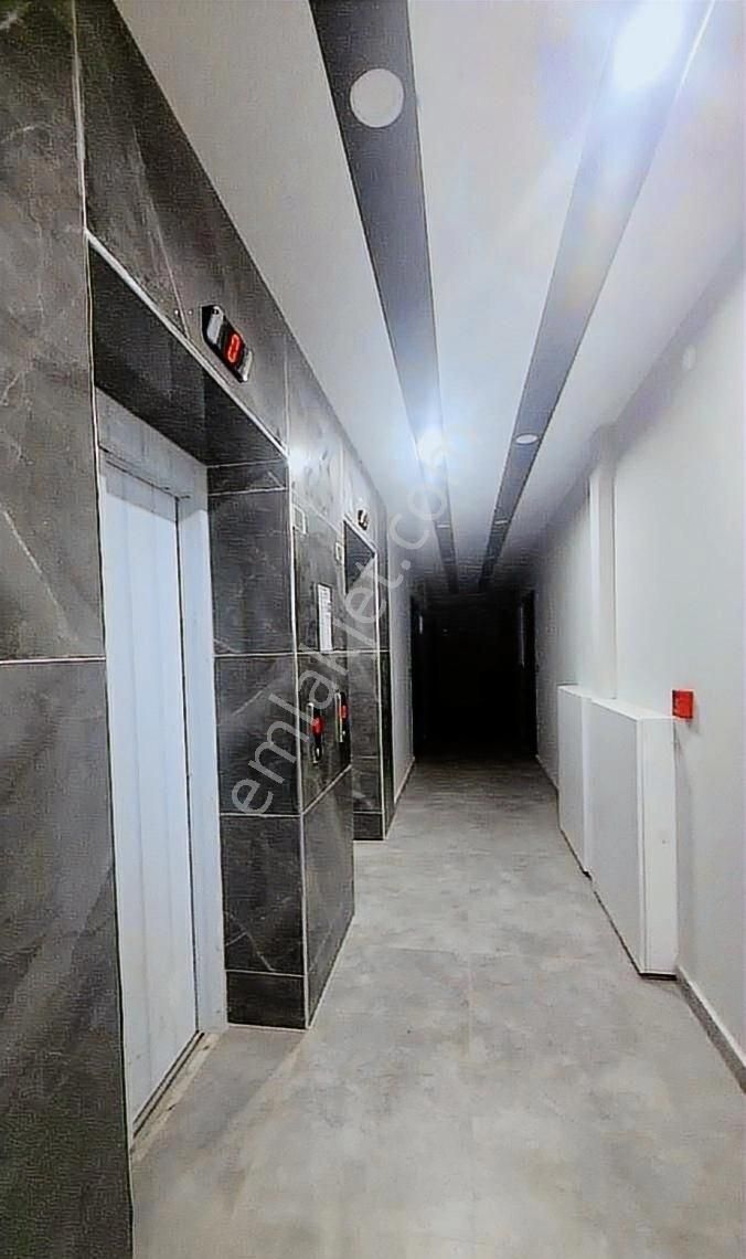 Kurupelit'te Deniz Manzaralı Geniş 1+1 Arakat Satılık Daire - Görsel 9