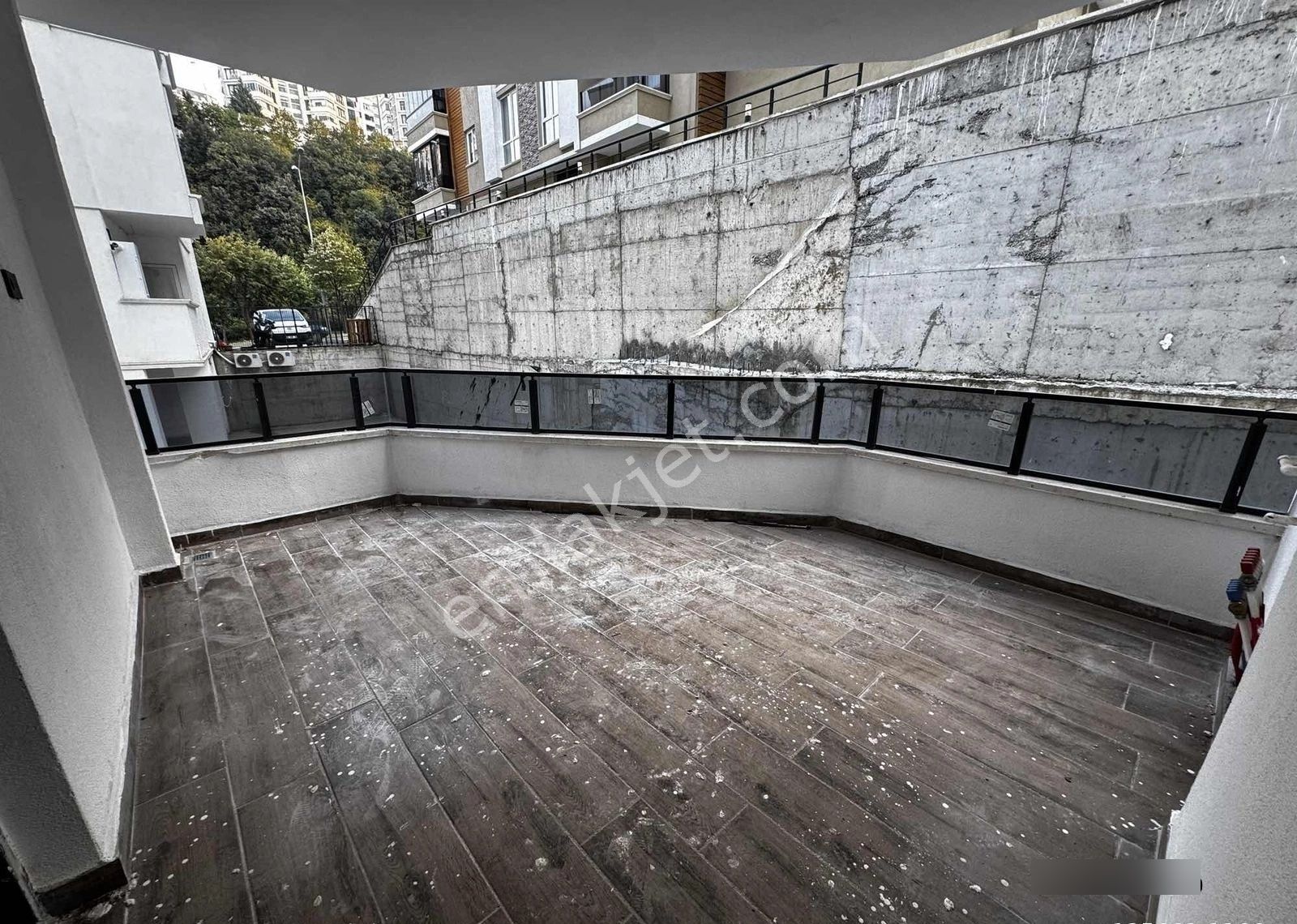 Kaçıran Üzülür! Sıfır Daire Tramvaya Yakın 2+0 - Görsel 14