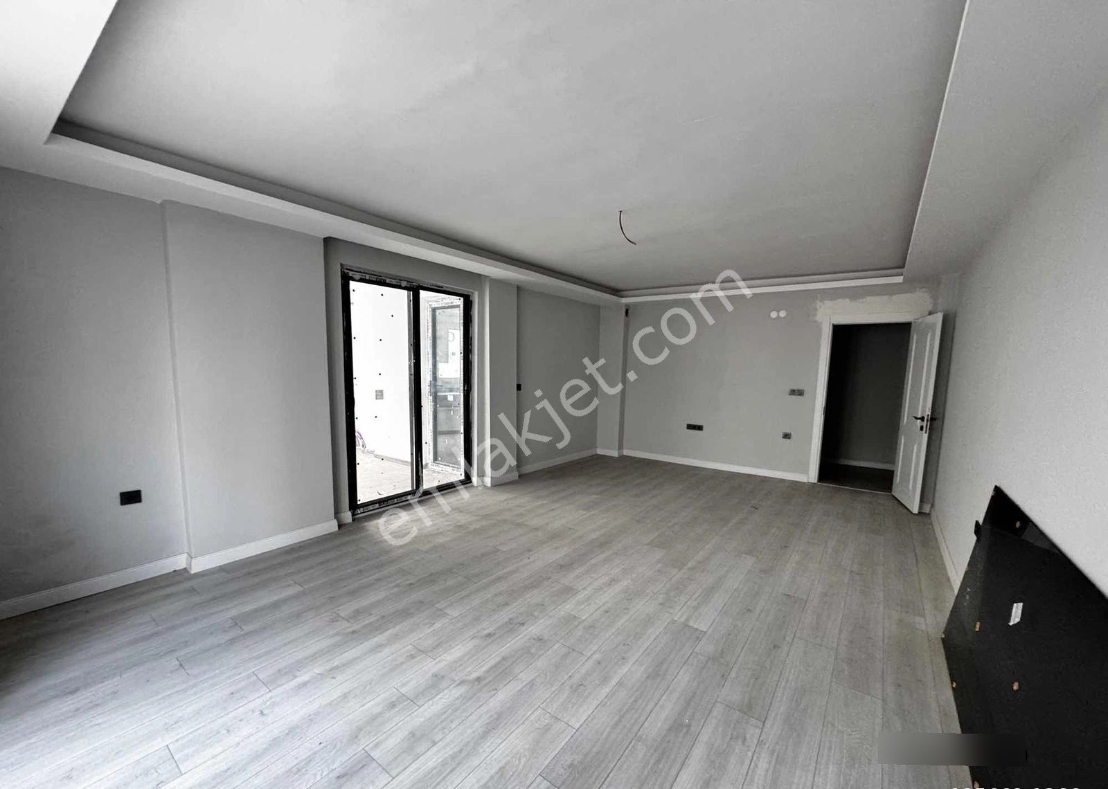 Kaçıran Üzülür! Sıfır Daire Tramvaya Yakın 2+0 - Görsel 16