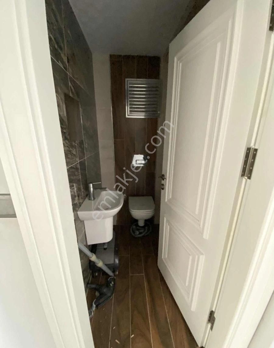 Gökay Park Sitesinde Satılık 3+1 Daire - Görsel 16