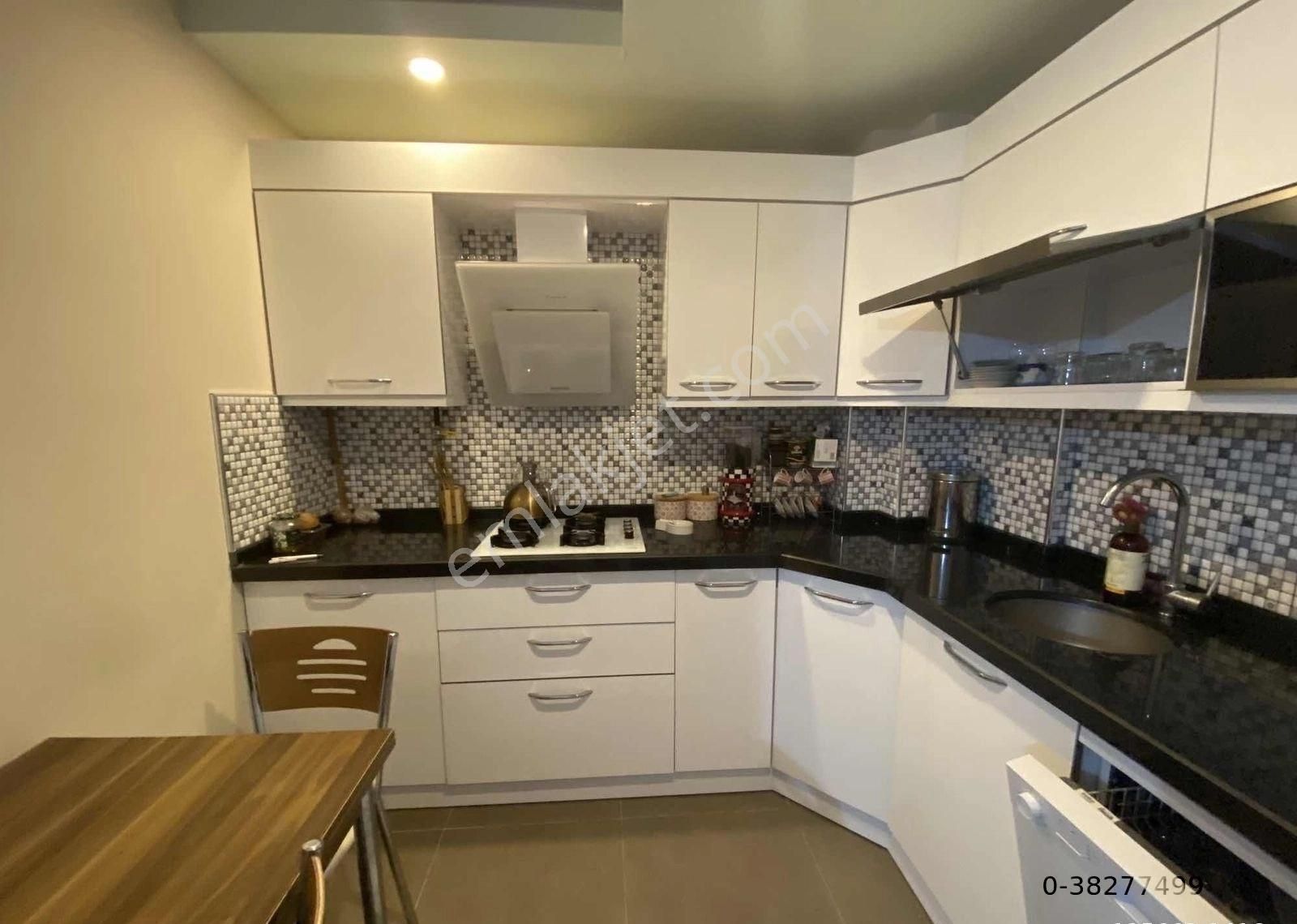 Site İçerisinde Sıfır Ayarında 2+1 Daire - Görsel 21