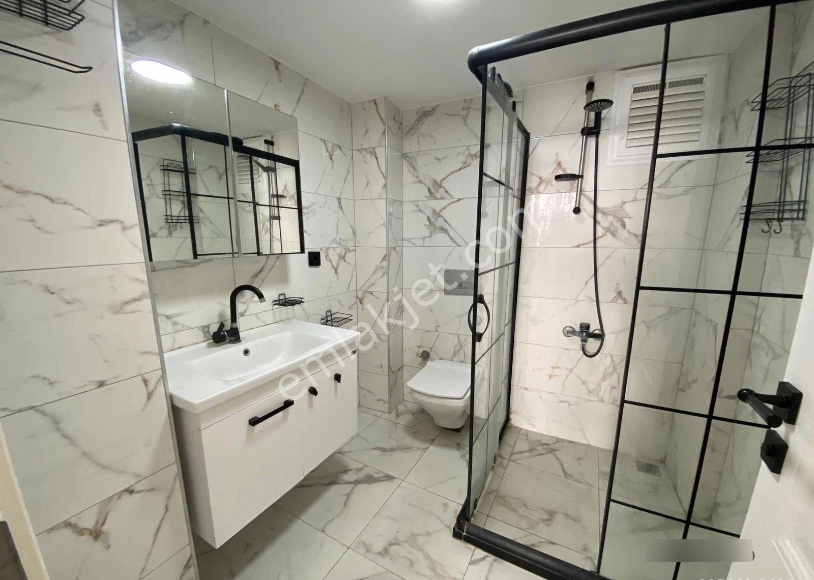 Türkiş'de Tramvaya 1 Sokak Satılık 2+1 Daire - Görsel 3