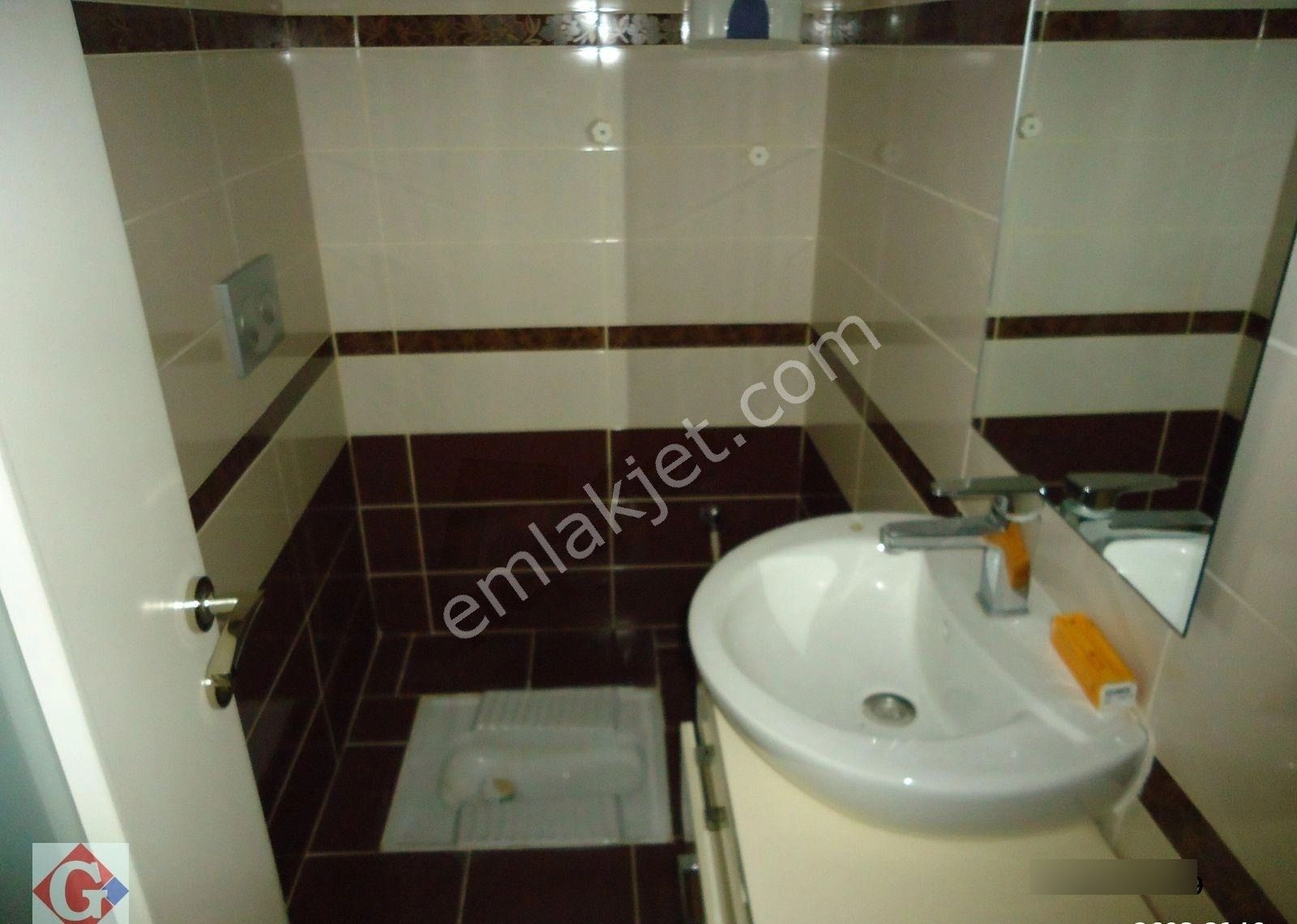 Görgün'den İnci Evleri'nde 4+1 200m2 Gkd Kombili Bakımlı Daire - Görsel 12