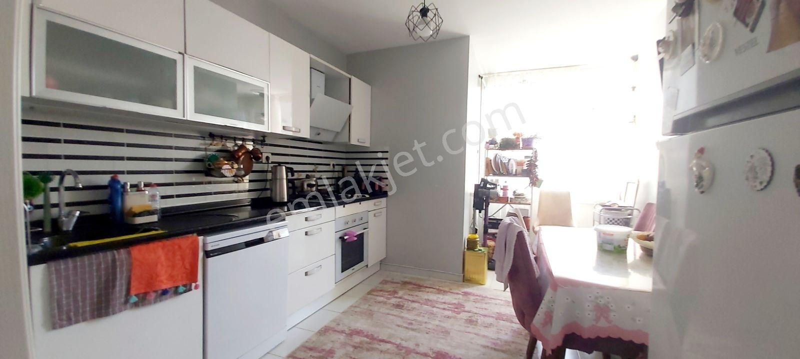 T.özal Hasan Usta Civarı 3+1 Satılık İskanlı Daire-k.mutfak. - Görsel 26