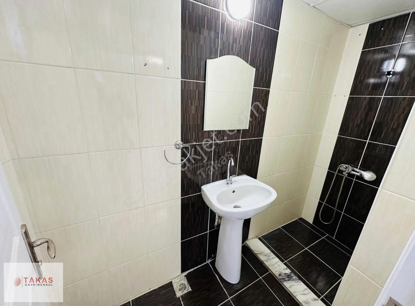 Antalya Liman Mahallesi. 3+1 155m2 1 Kat. Ebeveyn Banyolu. Site - Görsel 14