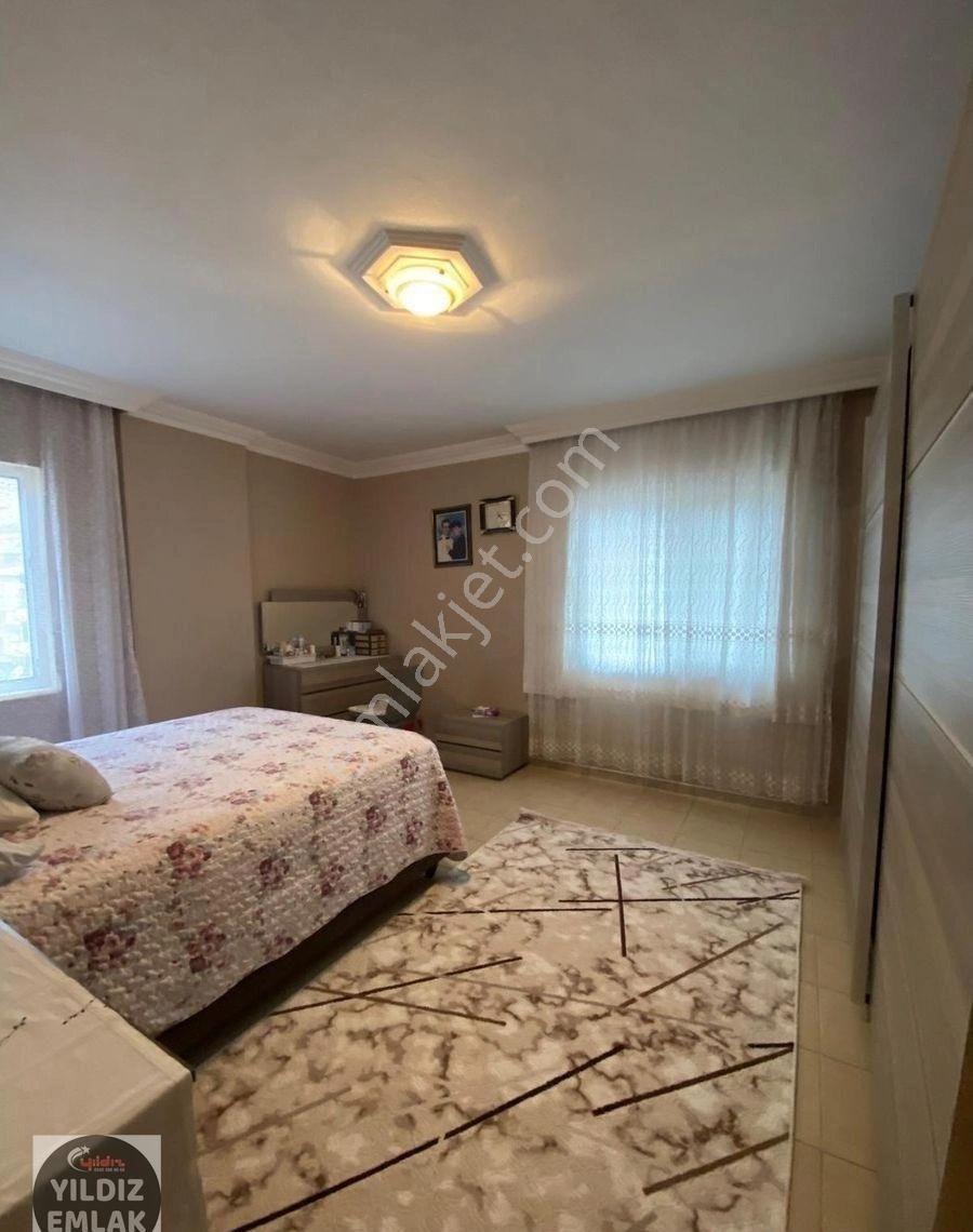 Alanya'da 4+1 Çatı Asansörlü Havuzlu Satılık Teraslı Yazlık Dubleks - Görsel 21