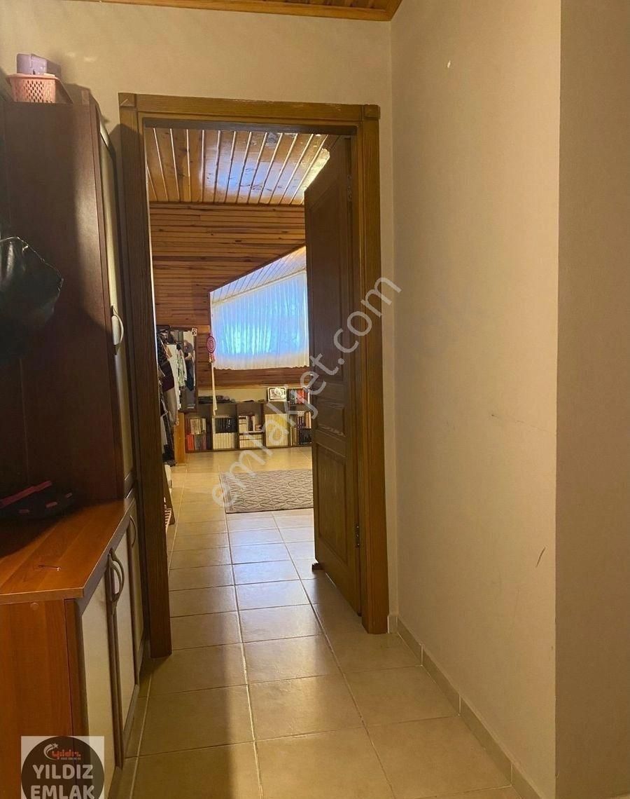 Alanya'da 4+1 Çatı Asansörlü Havuzlu Satılık Teraslı Yazlık Dubleks - Görsel 22