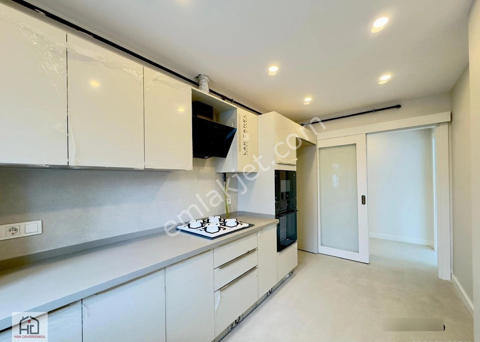 Fenerbahçe Dalyanda 3+1 Ebeveynli Balkonlu Lüks Sıfır - Görsel 7