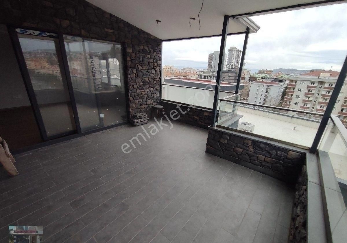 Orhante Mah Cadde Üzerinde Deniz Manzaralı 4+2 - Görsel 38