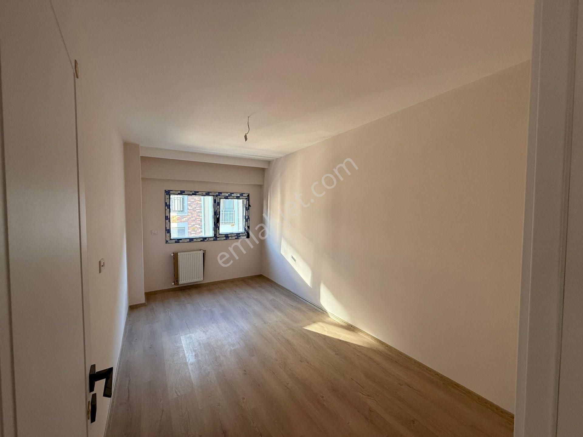 Yalı Mahallesi'nin En Güzel Konumunda Sıfır 2+1 Satılık - Görsel 11