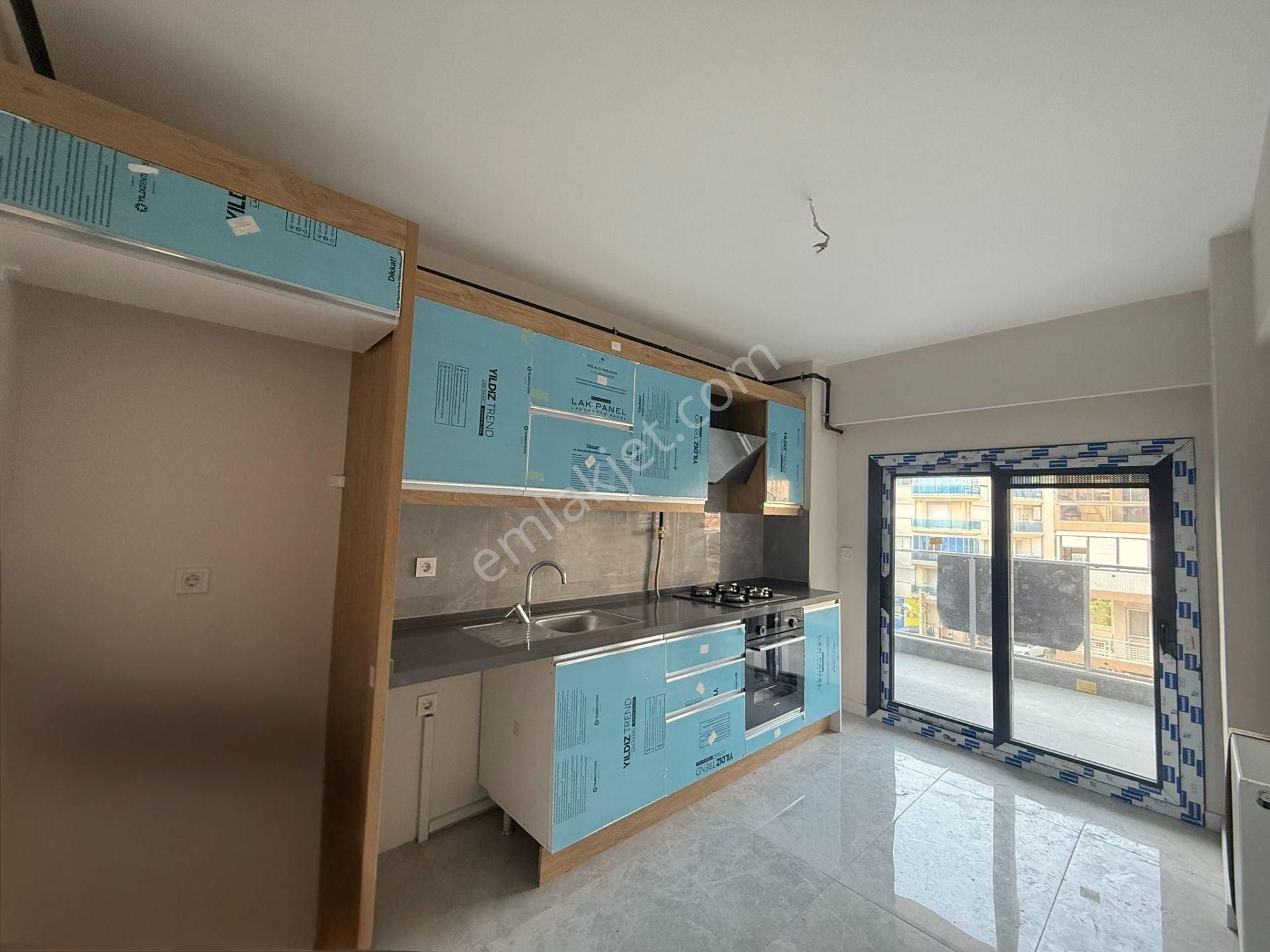 Yalı Mahallesi'nin En Güzel Konumunda Sıfır 2+1 Satılık - Görsel 7