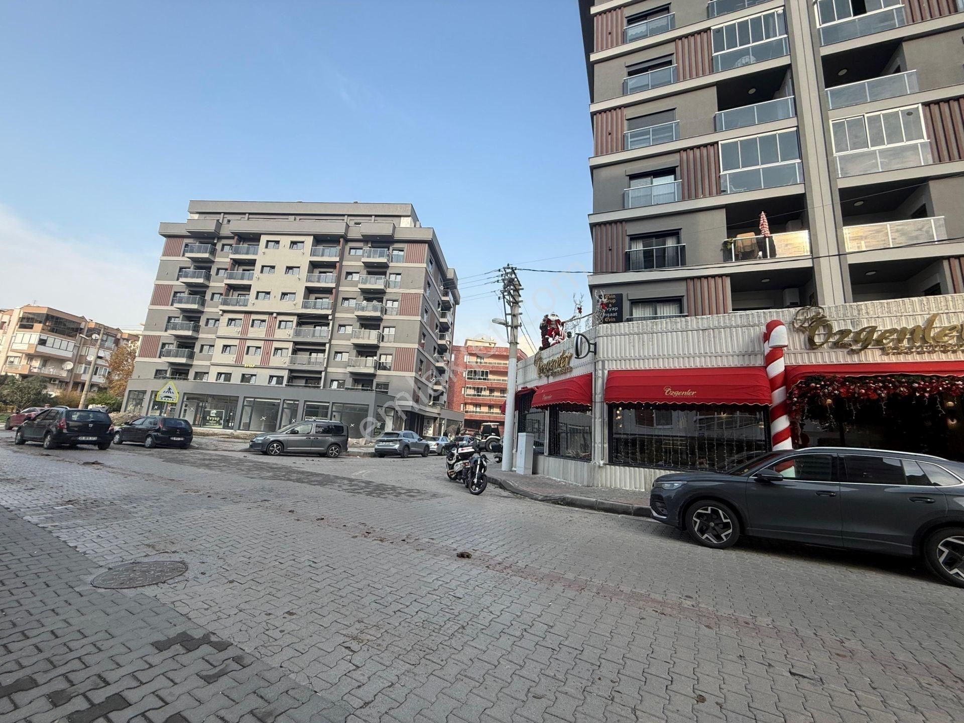 Yalı Mahallesi'nin En Güzel Konumunda Sıfır 2+1 Satılık - Görsel 24