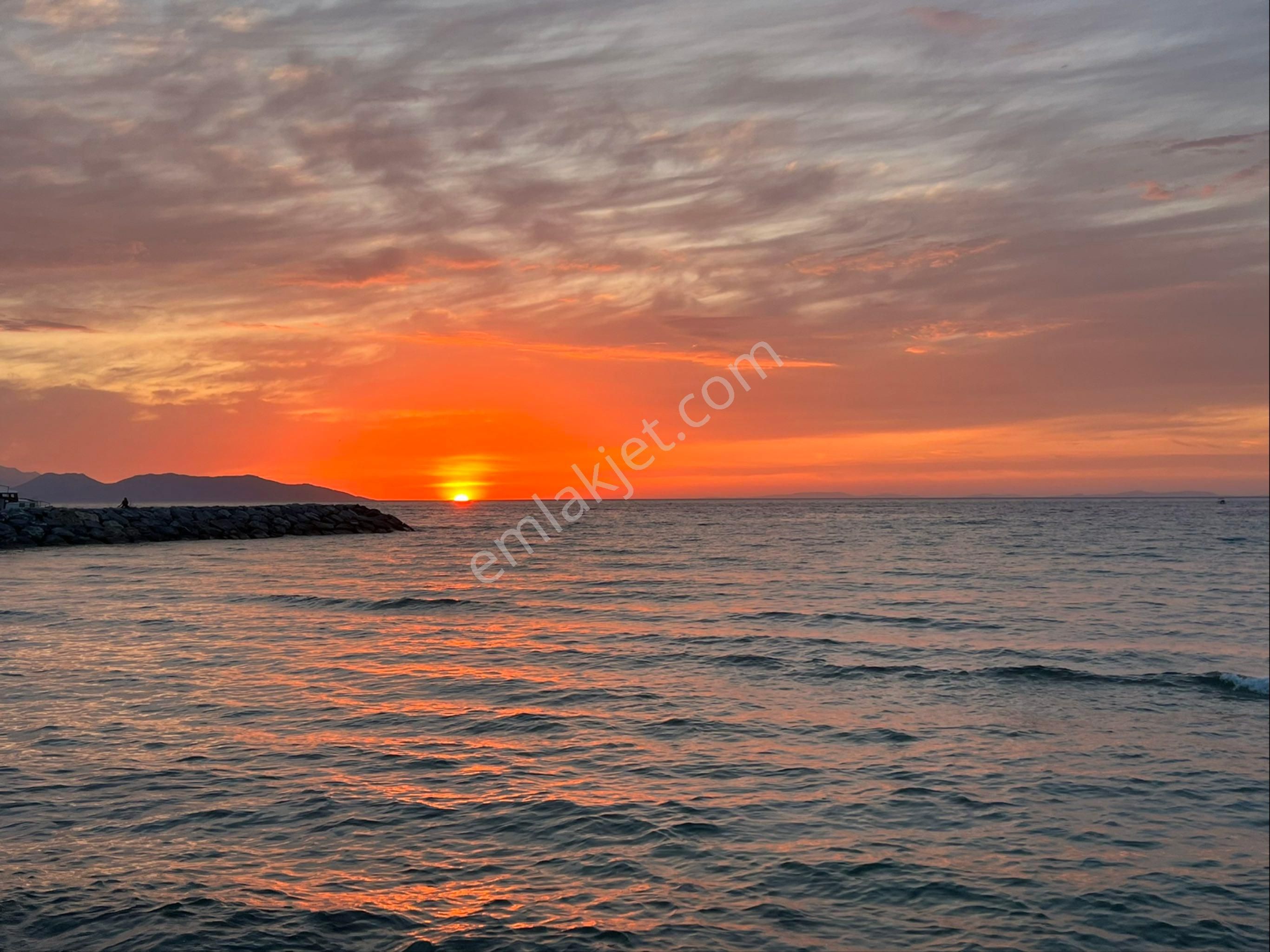 Kuşadası Güzelçamlı’da Denize 700m Yüksek Giriş Satılık 2+1 Daire - Görsel 43