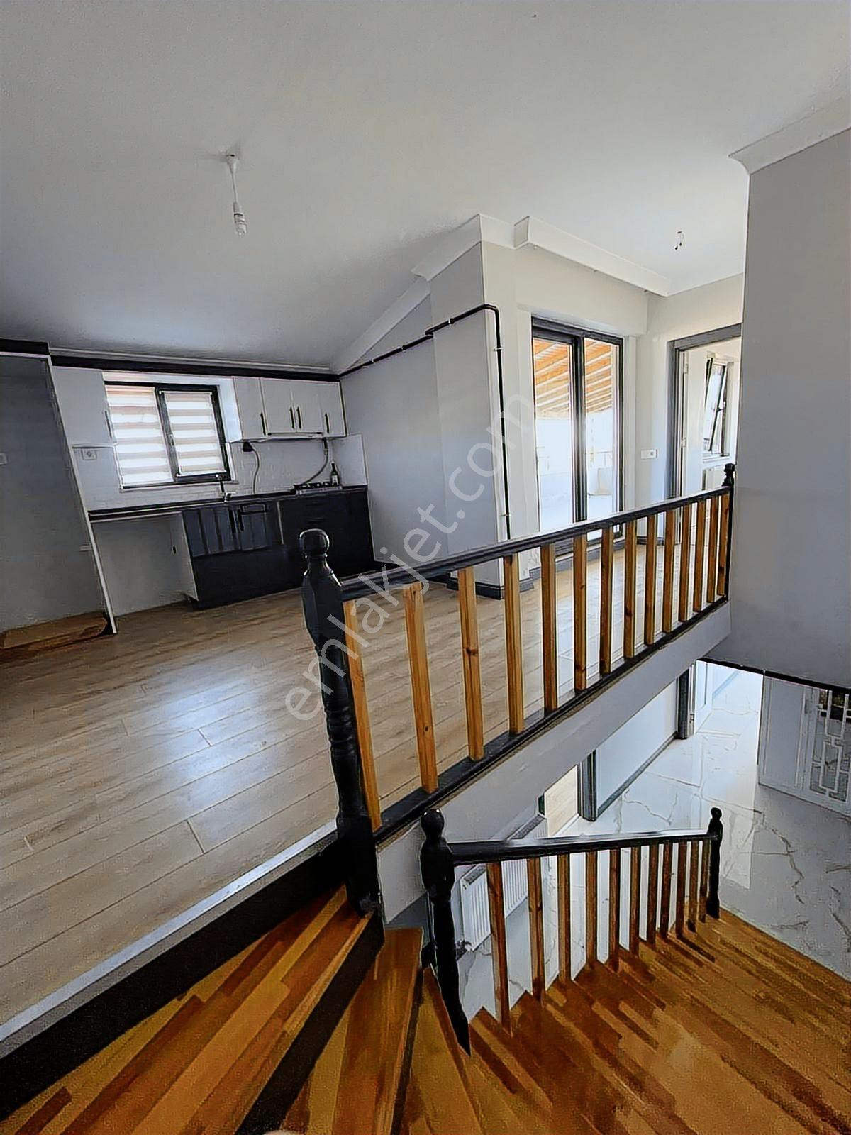 İnceoğlundan Yunusemre'de 4+1 Satılık Lüx Dubleks Daire - Görsel 15