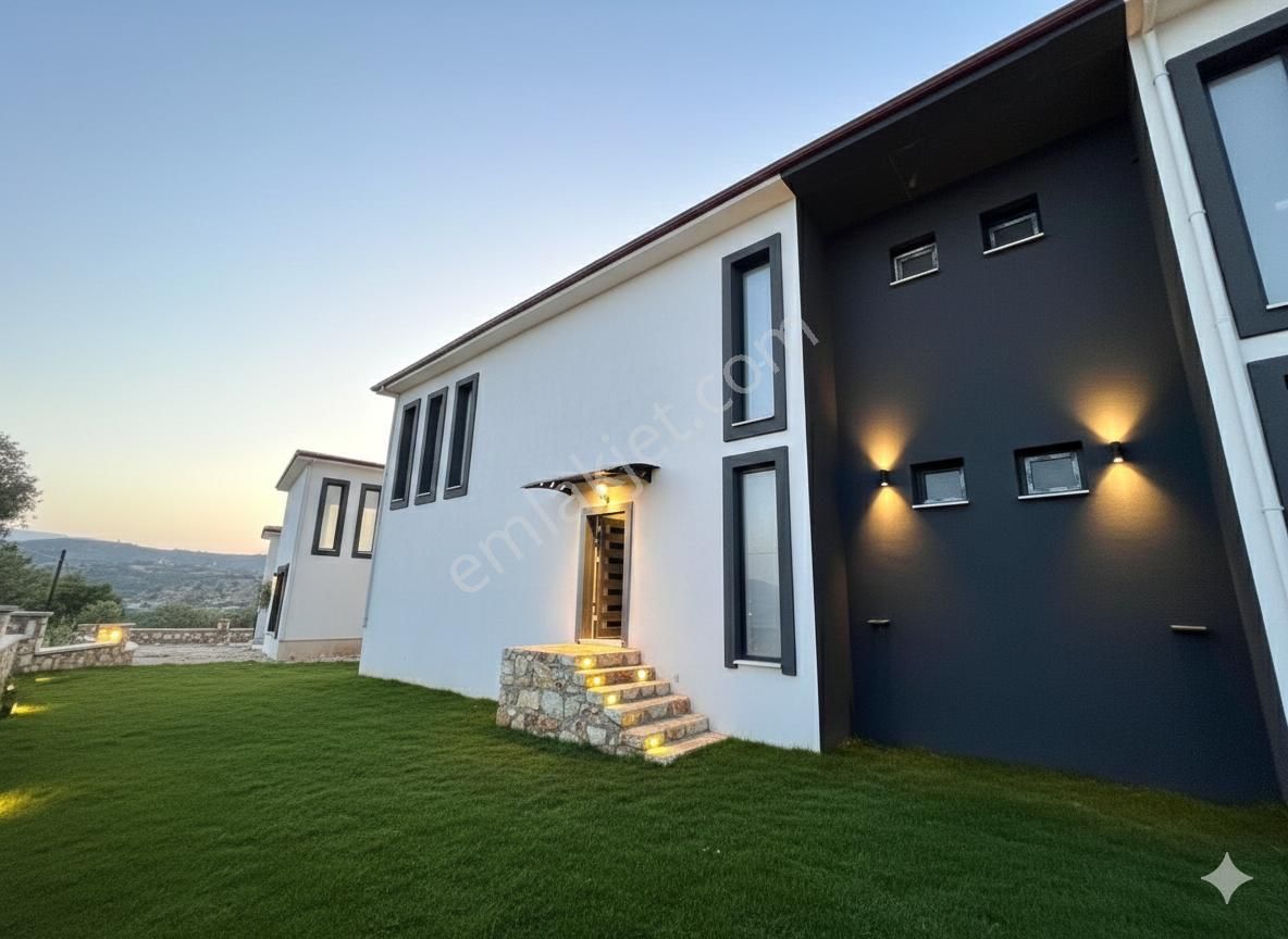 Seferihisar Doğanbey De Yerden Istmal Salon Mutfak Ayrı Satılık 2+1 Villa