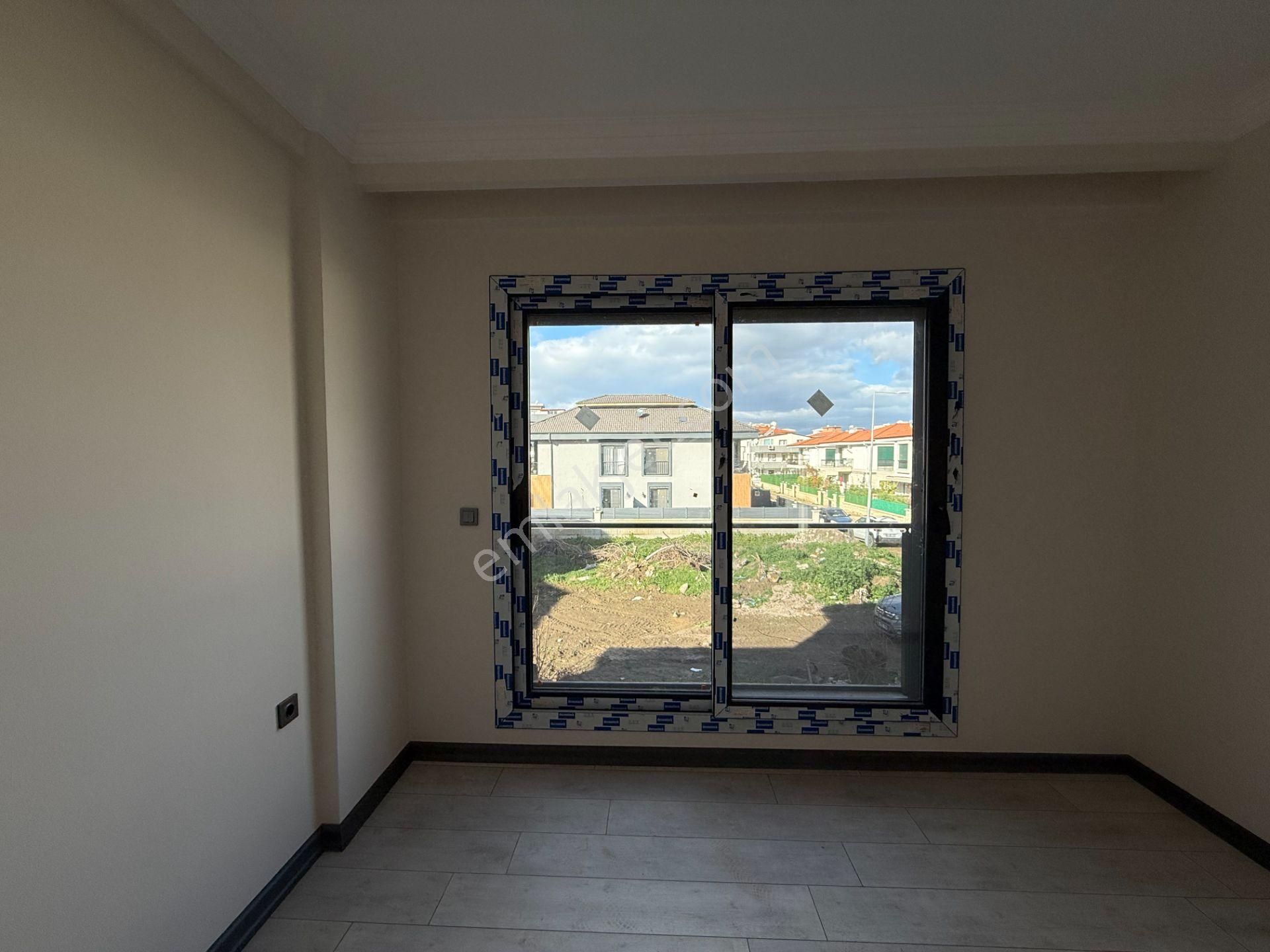 Villalar Bölgesinde Bahçeli 3+1 Konforlu Villa - Görsel 18