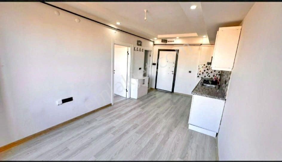 Şirintepe Mahallesi Kiracılı Satılık Sıfır 1+1 Apat - Görsel 2
