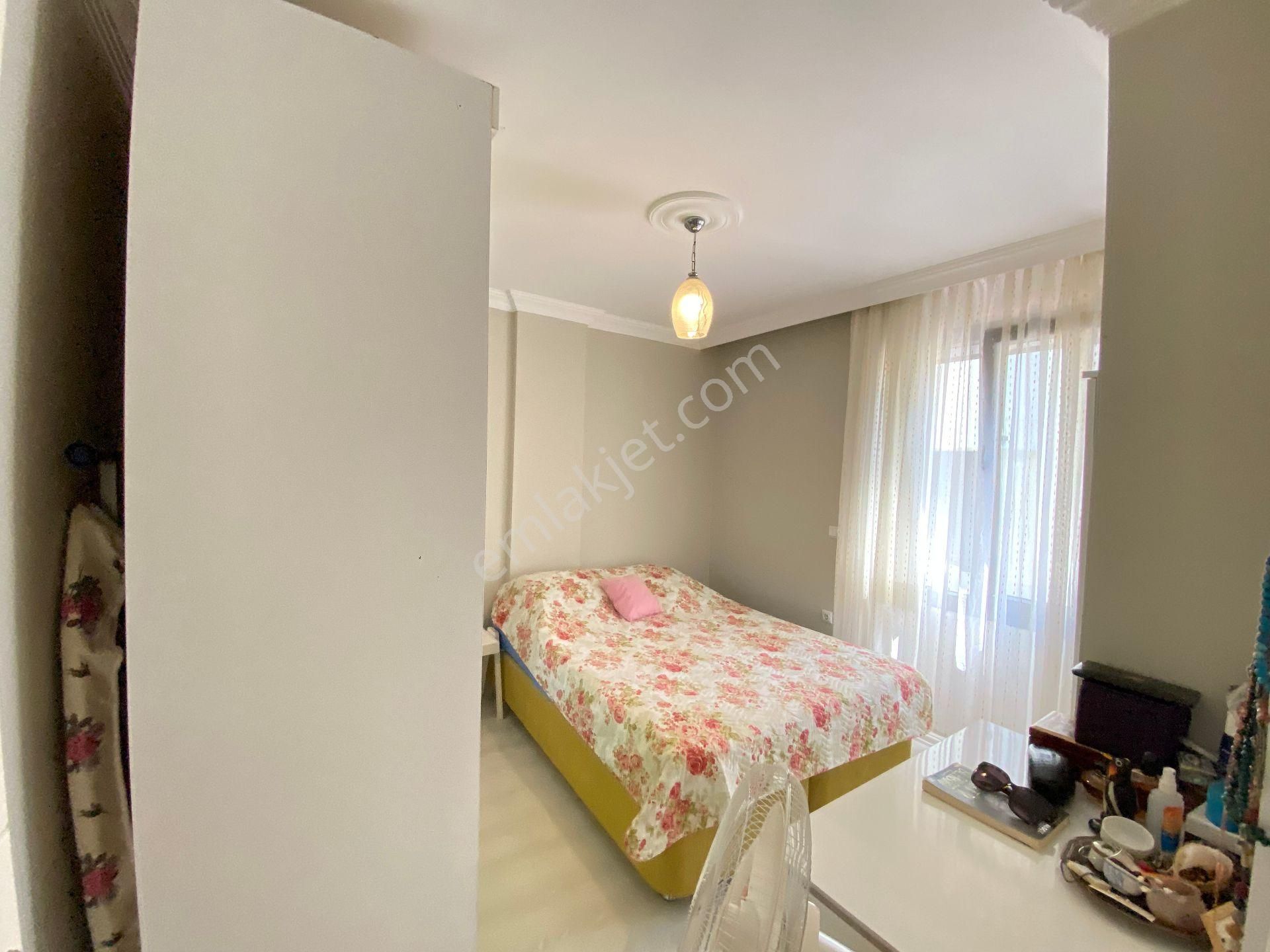 Ürkmez De Lokasyonu Merkezi Konumda Lüks Deniz 400mt Satılık 3+1 Dublex Daire - Görsel 29