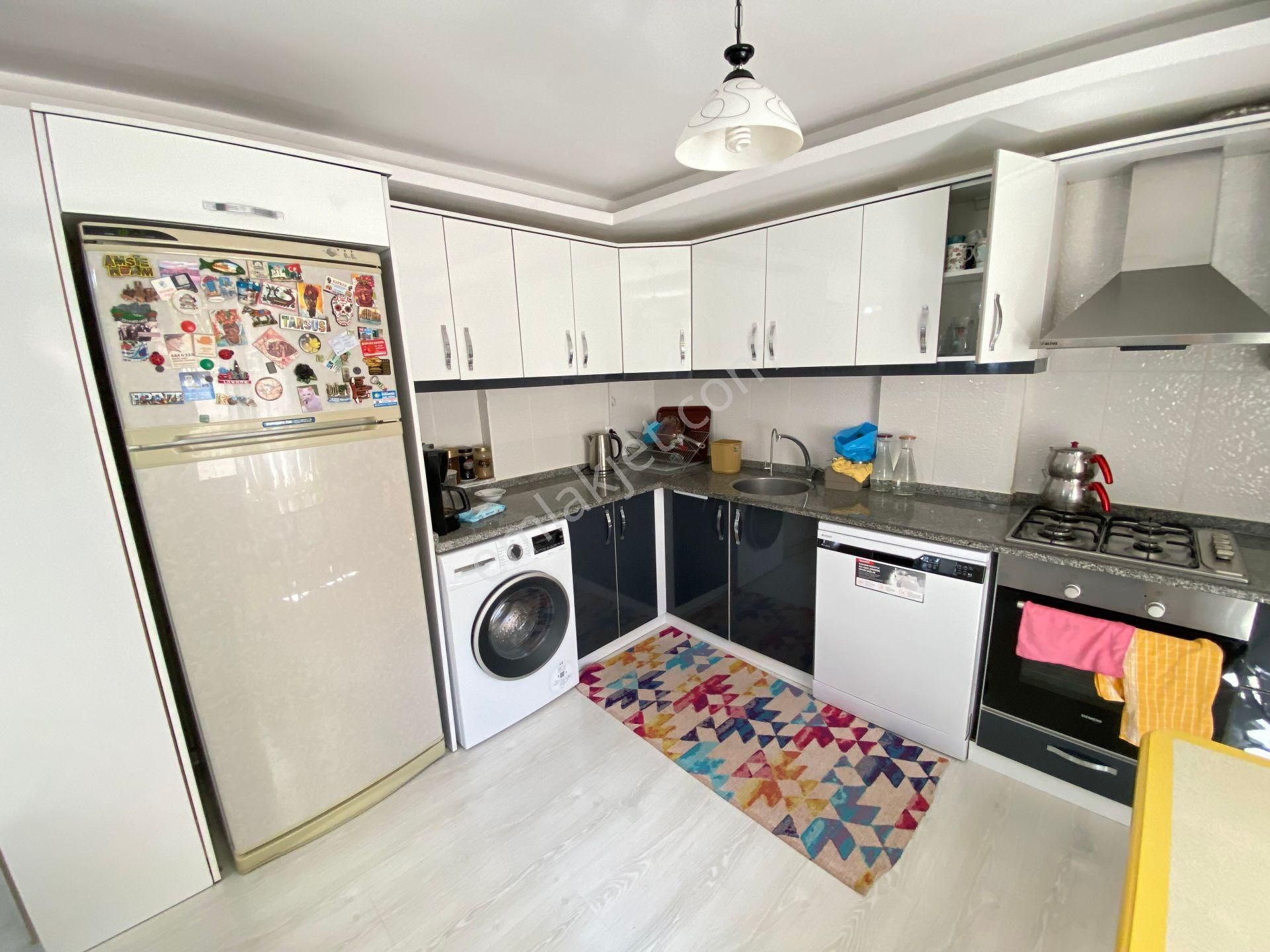 Ürkmez De Lokasyonu Merkezi Konumda Lüks Deniz 400mt Satılık 3+1 Dublex Daire - Görsel 27