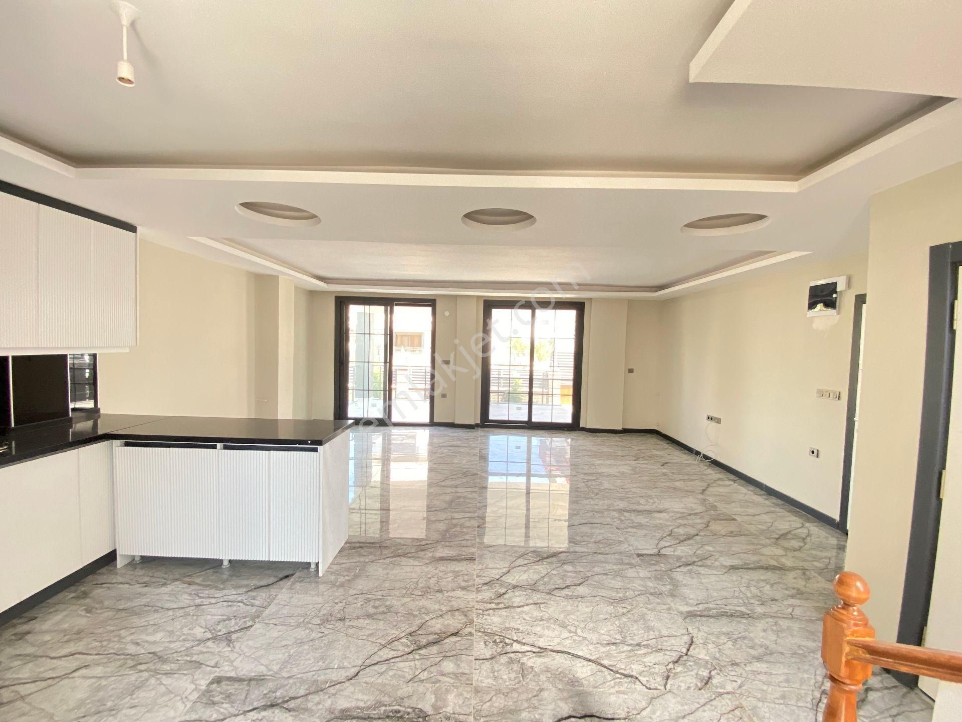 Seferihisar Doğanbeyde Tek Mustakil Havuzlu Satılık 3+1 Villa - Görsel 20