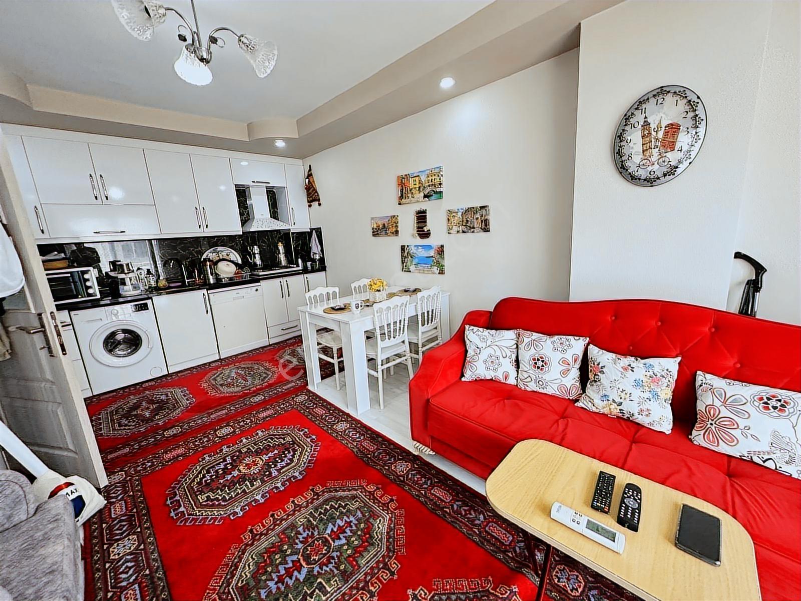 Denızyoluna Yakın Güney Cephe 1+1 Daıre - Görsel 8