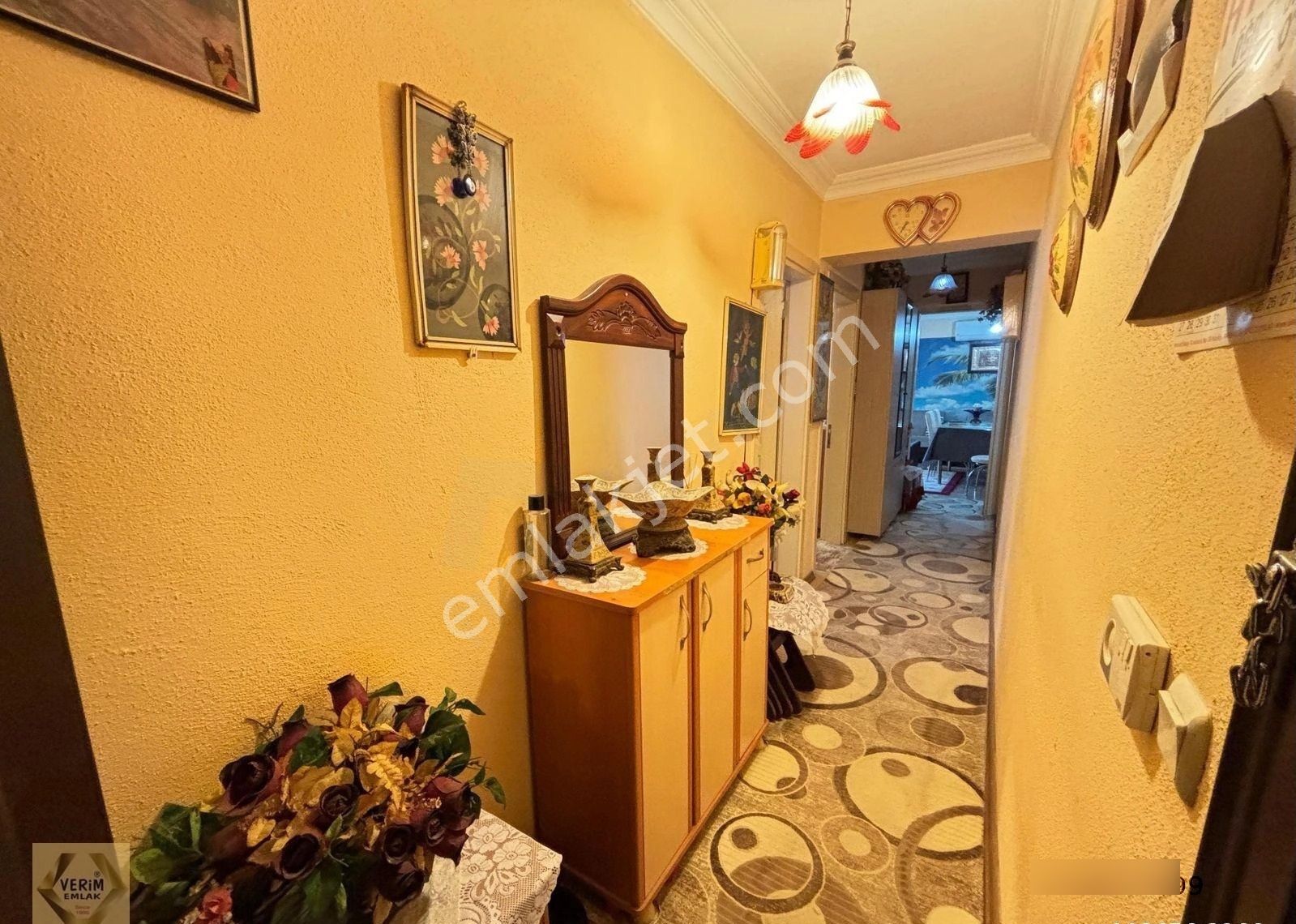 Seferihisar Ürkmez De Çarşı Merkezinde Denize 100mt Satılık 2+1 Daire - Görsel 14