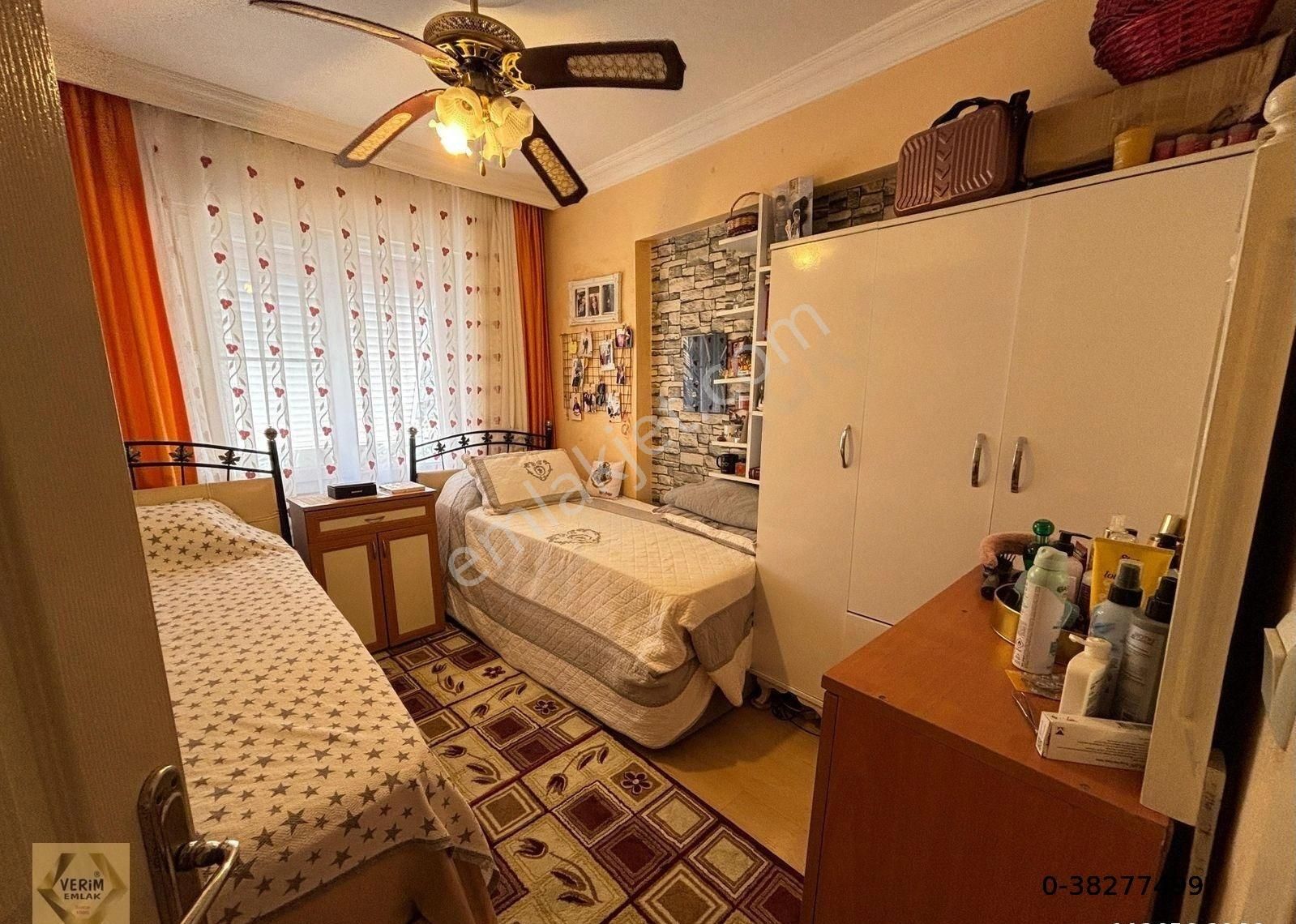 Seferihisar Ürkmez De Çarşı Merkezinde Denize 100mt Satılık 2+1 Daire - Görsel 13