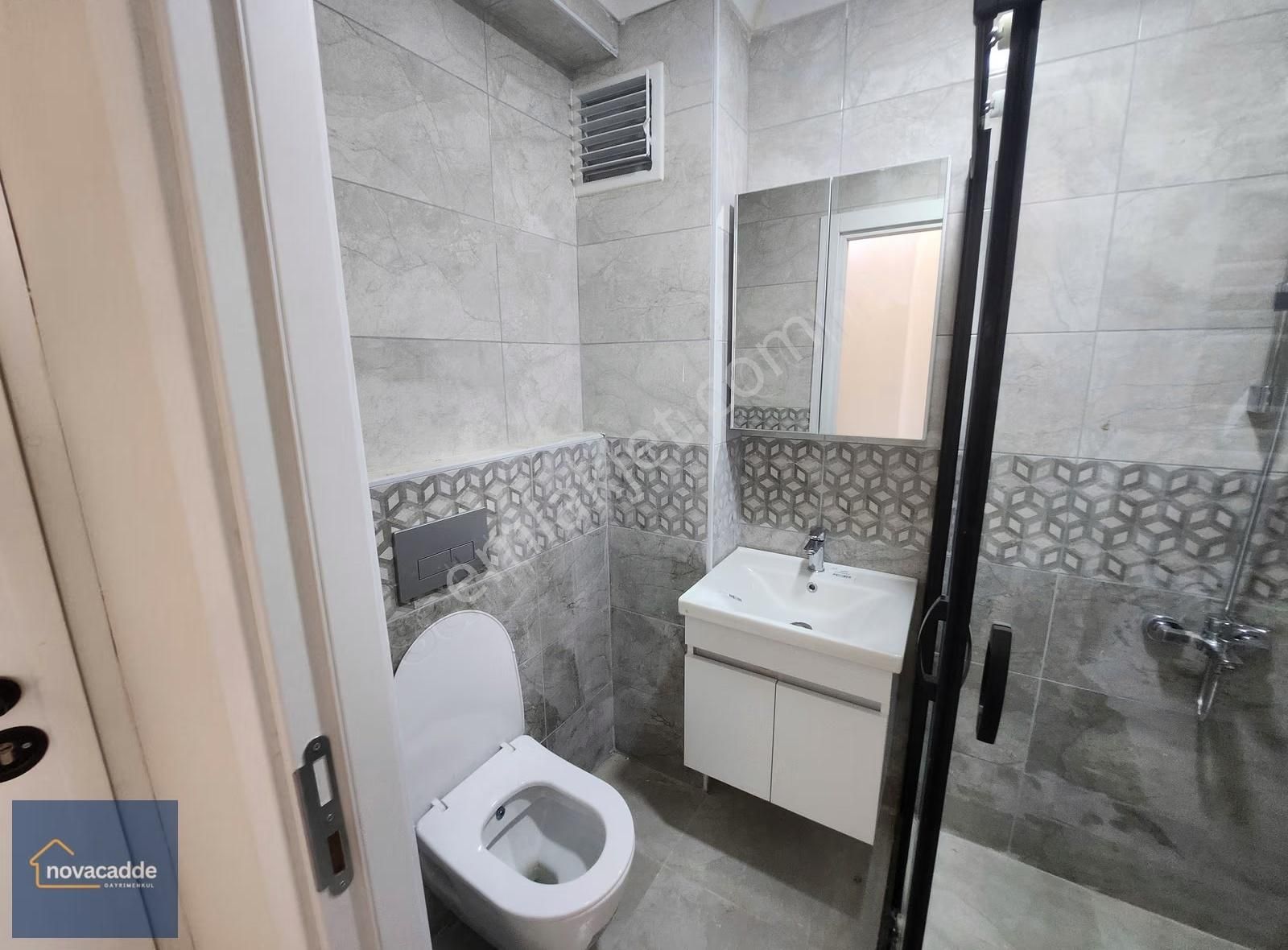 Küçükyalı Kılavuz Çayırı Caddesinde 3+1 Dubleks Daire - Görsel 15