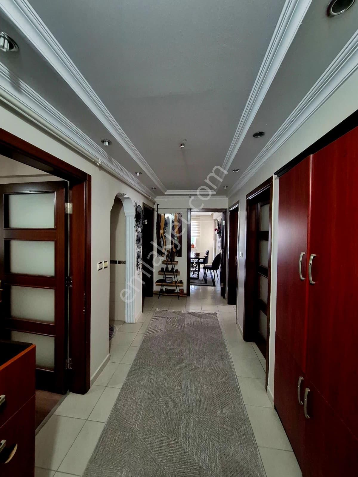 Kaan Emlaktan Bağbaşı Yeniyolda 3+1 170 M2 Satılık Daire - Görsel 8