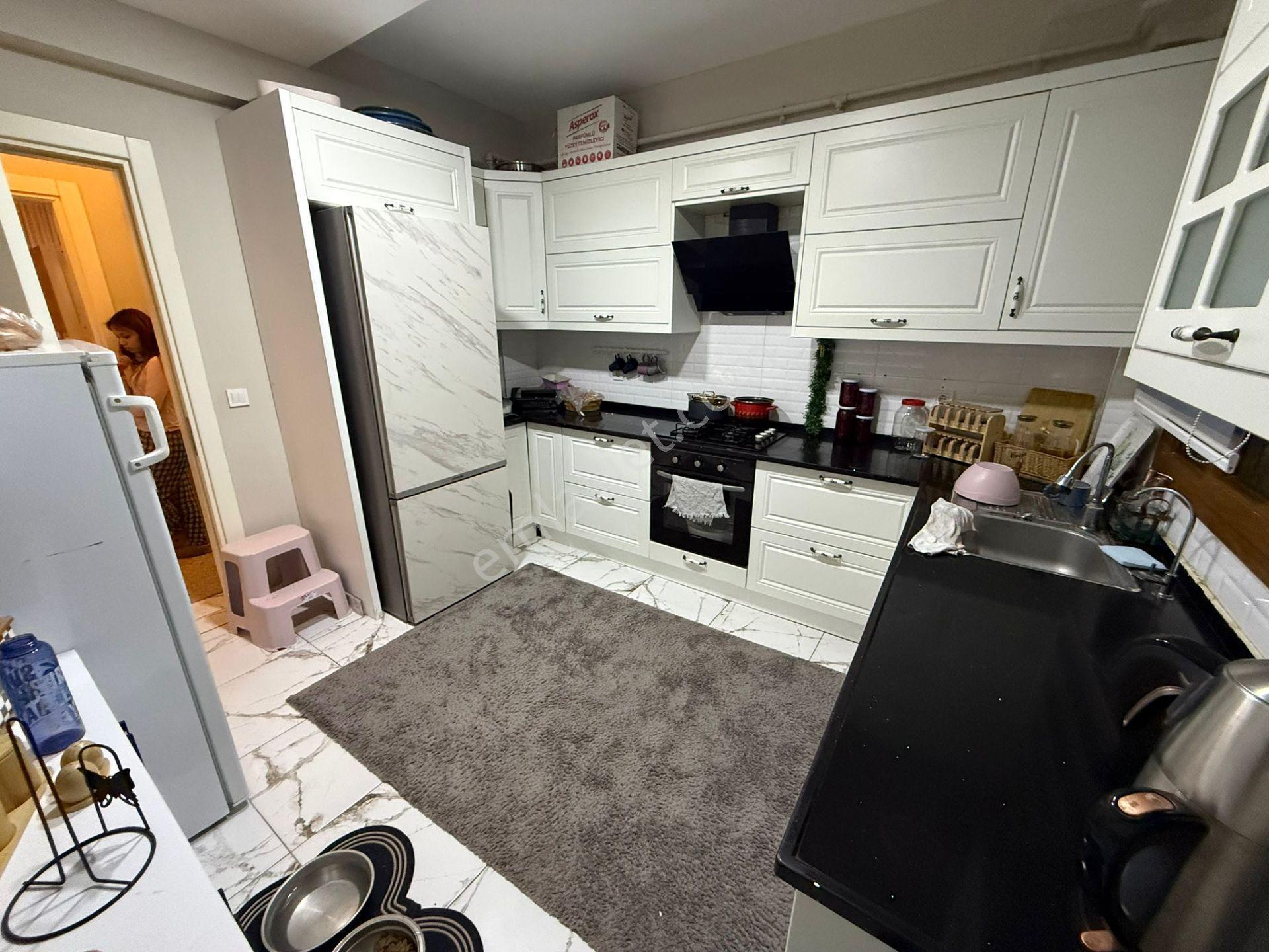 🏡muradiye Mahallesi Karali Bölgesi 🏡site İçi ✅2+1 85 M2 3 Katlının Zemin Katı - Görsel 2