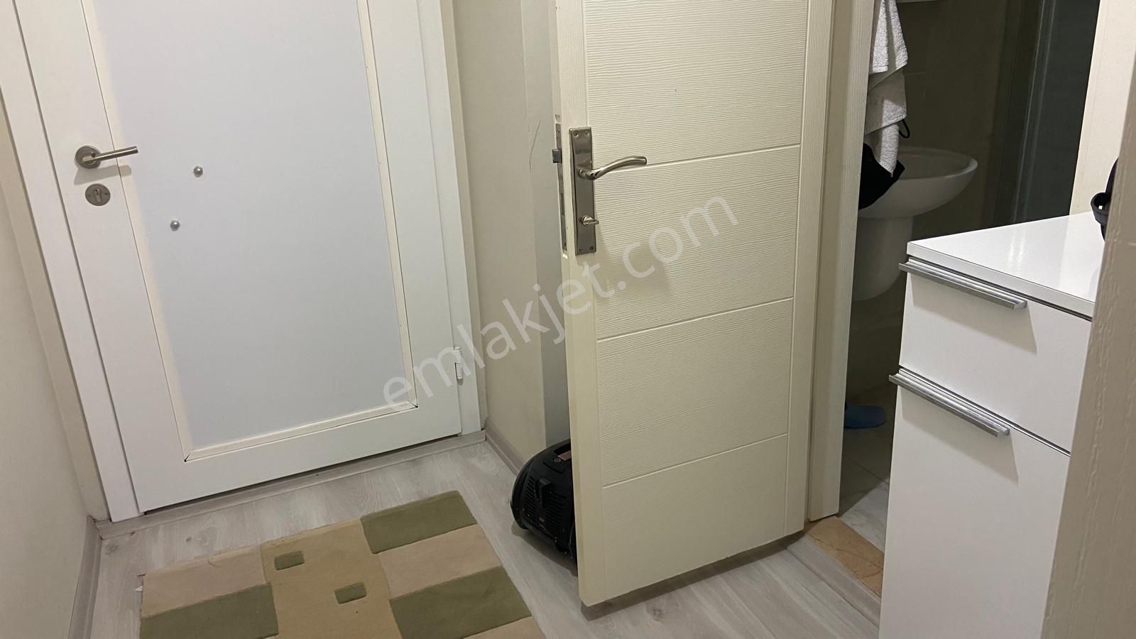 Gülhan Gayrimenkulden Satılık Eşyalı 1+1 Daire - Görsel 5