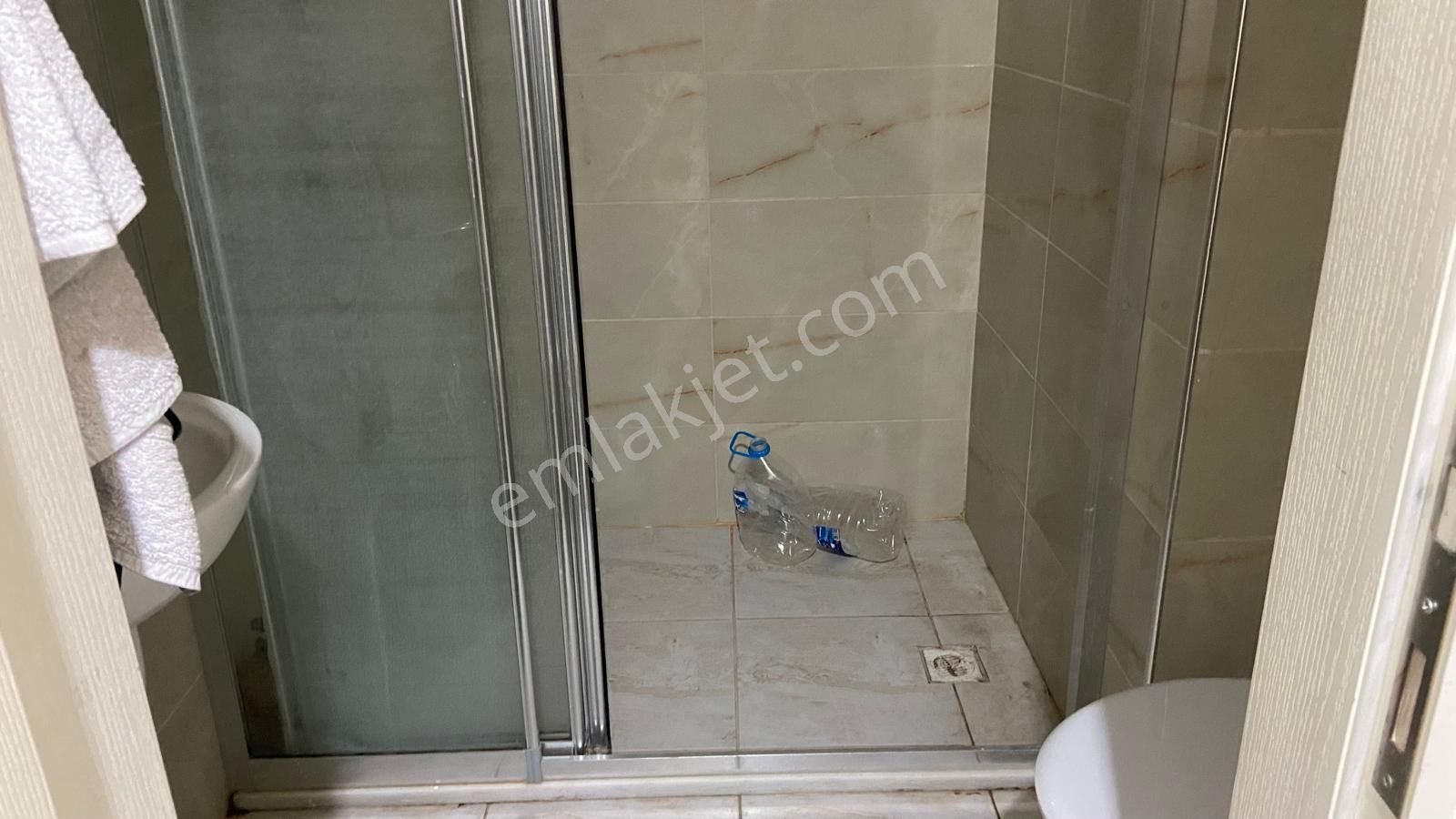 Gülhan Gayrimenkulden Satılık Eşyalı 1+1 Daire - Görsel 6