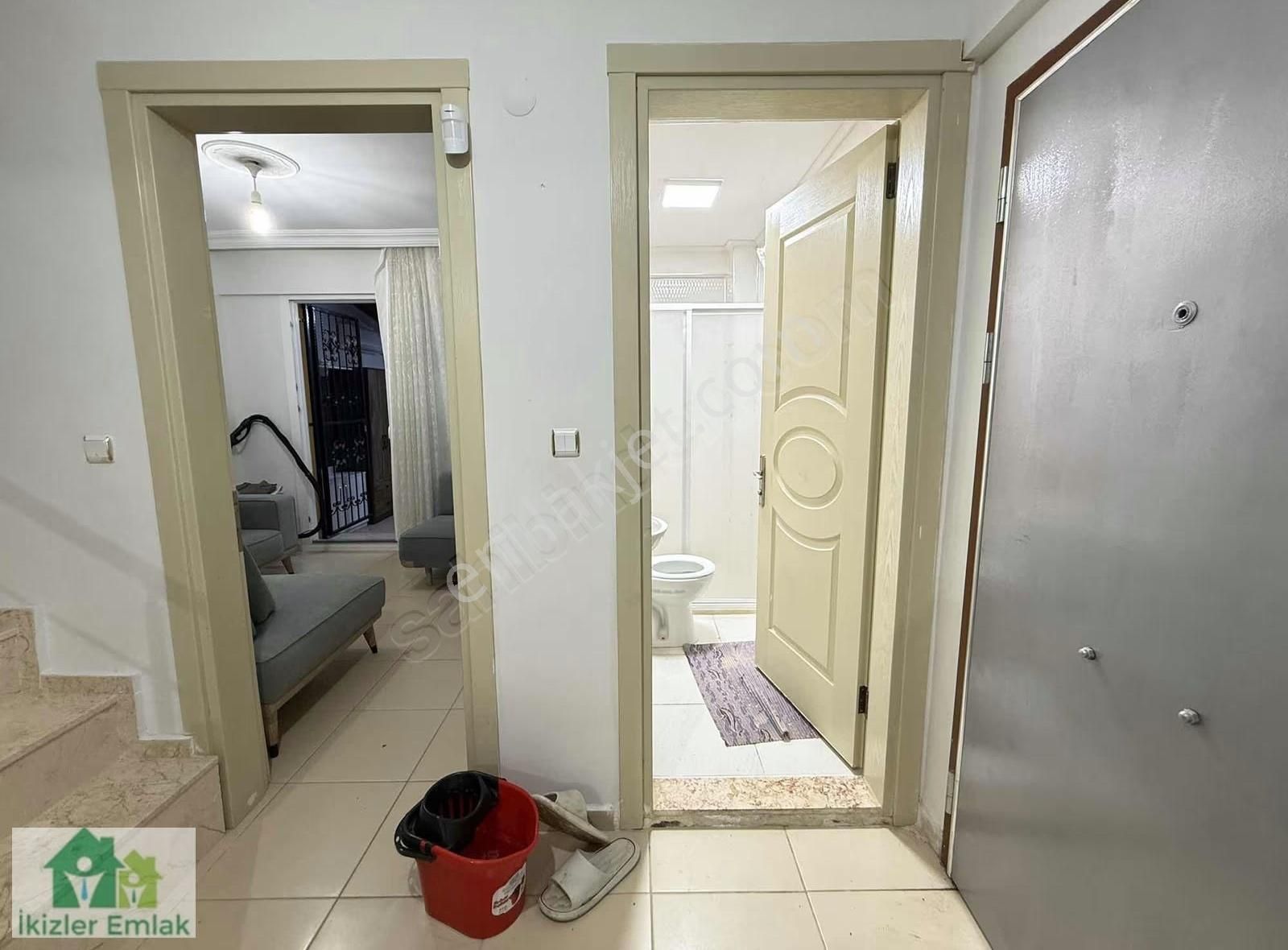 Seferihisar Doğanbey'de Satılık 5+1 Geniş Bahçeli Dublex Villa - Görsel 35