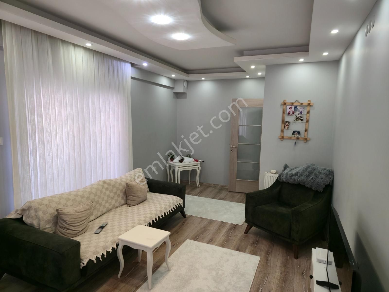 Fms Gayrimenkulden Çiğli Yeni Mahallede 2+1 Satılık Daire K.mutf - Görsel 3