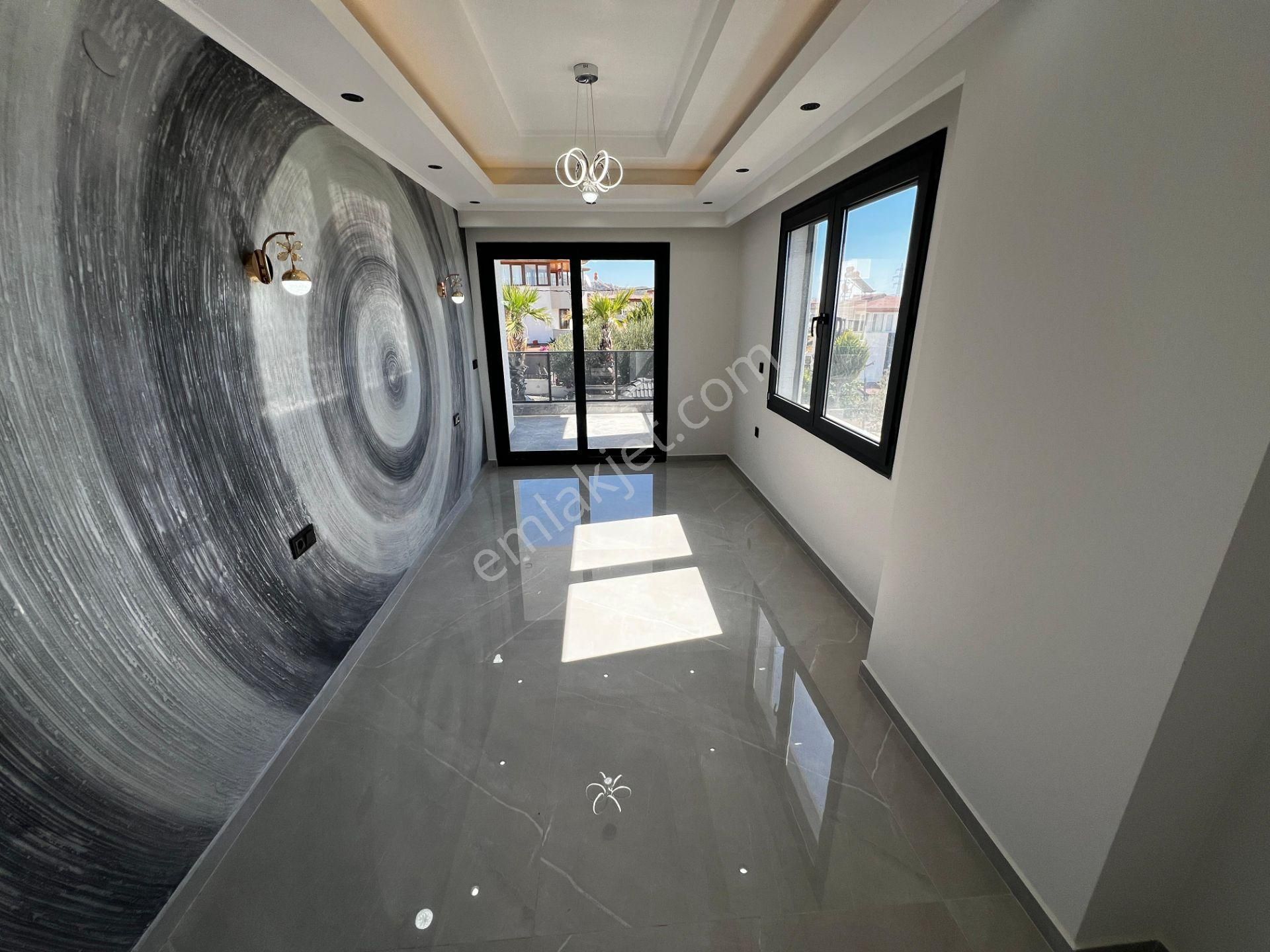 Yiğit'ten Altınolukta 5+1 Spa Konforu Havuz Jakuzi Hamamlı Villa - Görsel 15