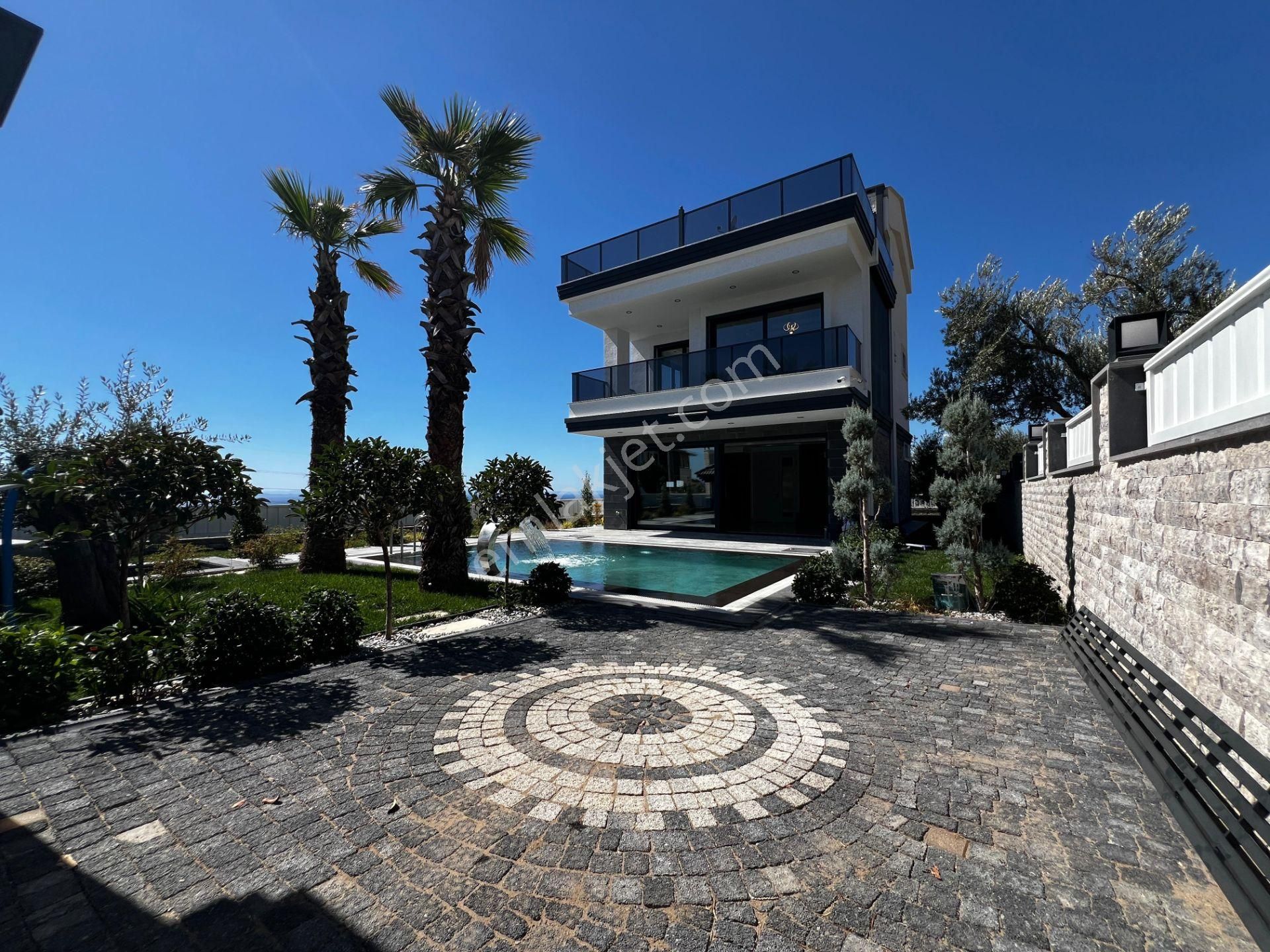 Yiğit'ten Altınolukta 5+1 Spa Konforu Havuz Jakuzi Hamamlı Villa - Görsel 35