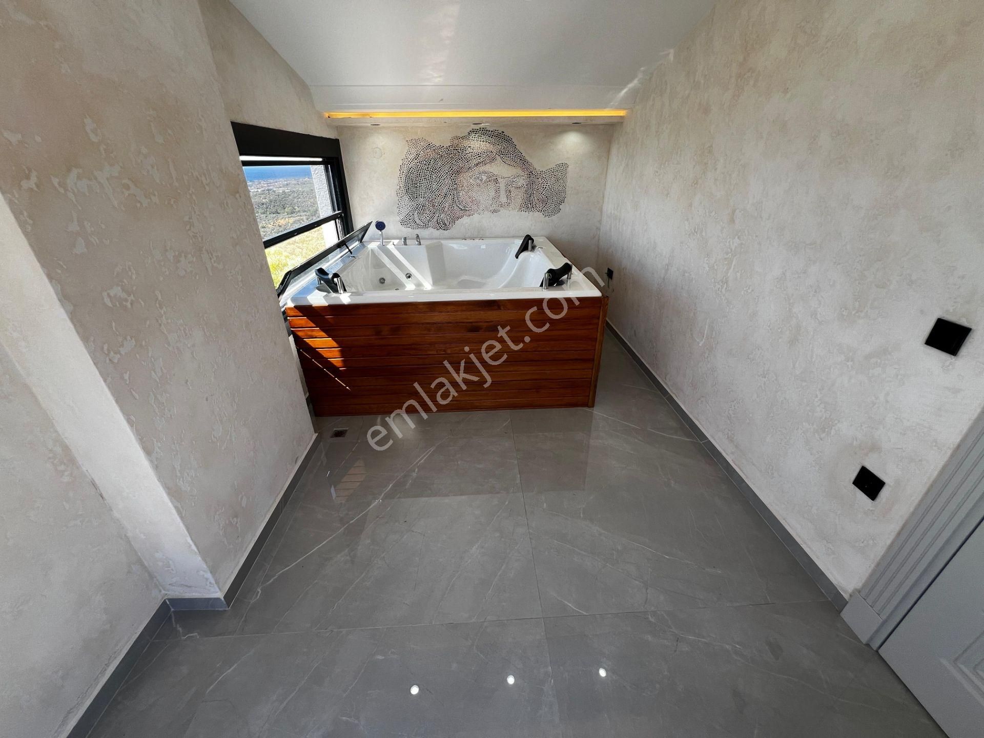 Yiğit'ten Altınolukta 5+1 Spa Konforu Havuz Jakuzi Hamamlı Villa - Görsel 5