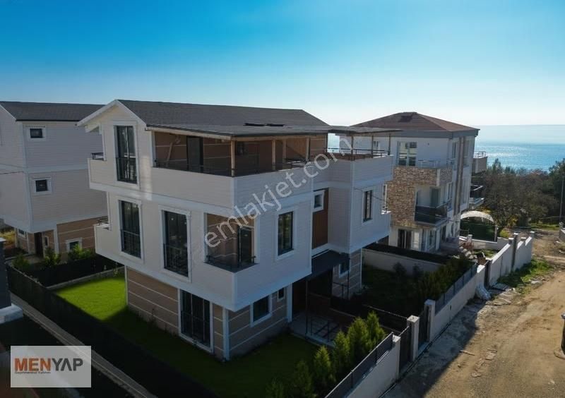 Deniz Tarafında 3+1 İskanlı Bahçeli Tribleks Villa - Görsel 9