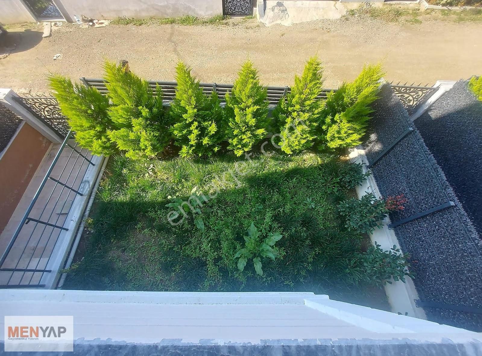 Deniz Tarafında 3+1 İskanlı Bahçeli Tribleks Villa - Görsel 13