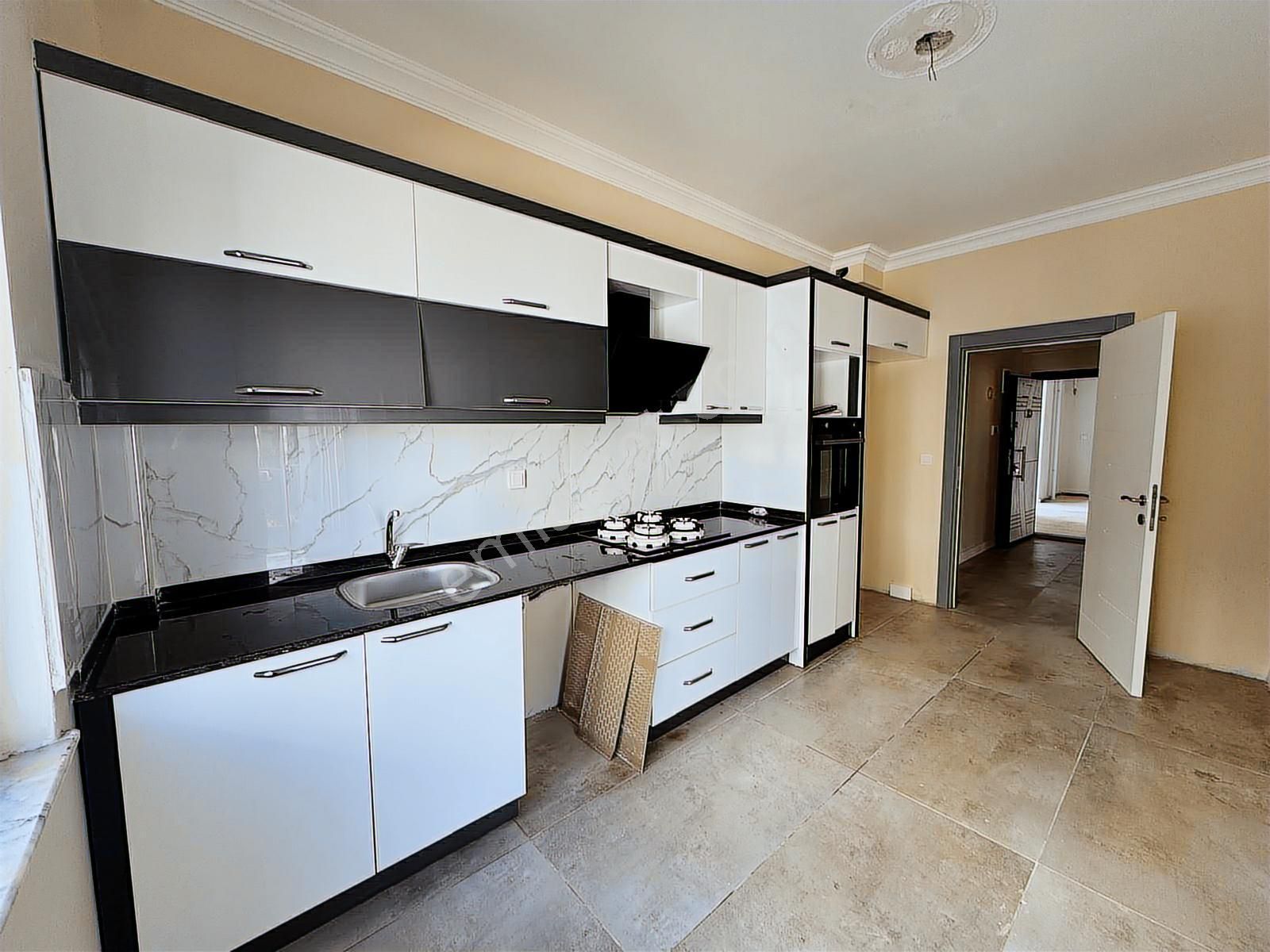 Şehir Hastanesine Yakın Havuzlu Sitede Sıfır 2+1 Satılık Daire - Görsel 5