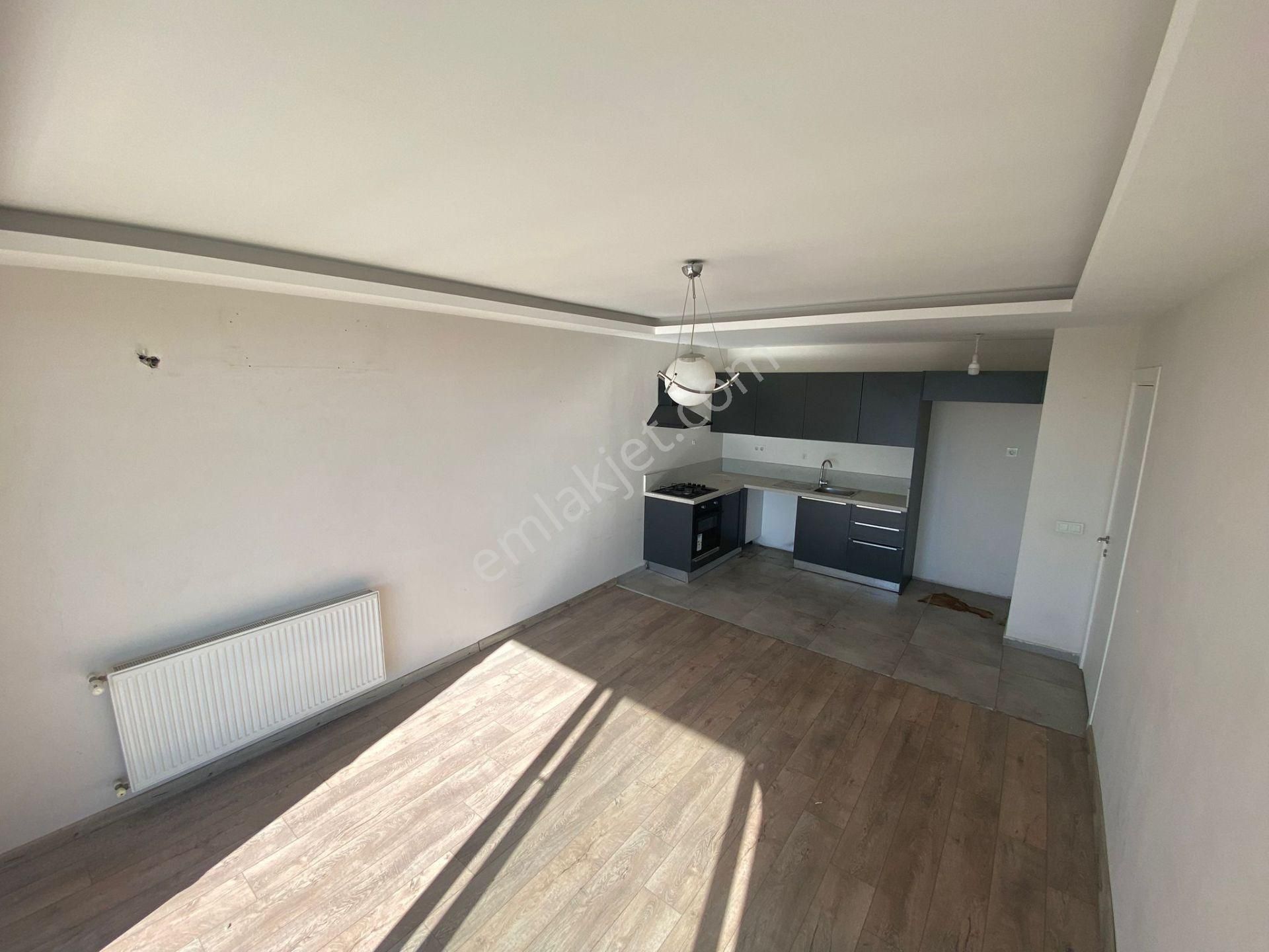 İz'den Kıyıboyun'da Site Konseptl Havuzlu 2+1 Emsalsiz Daire - Görsel 3