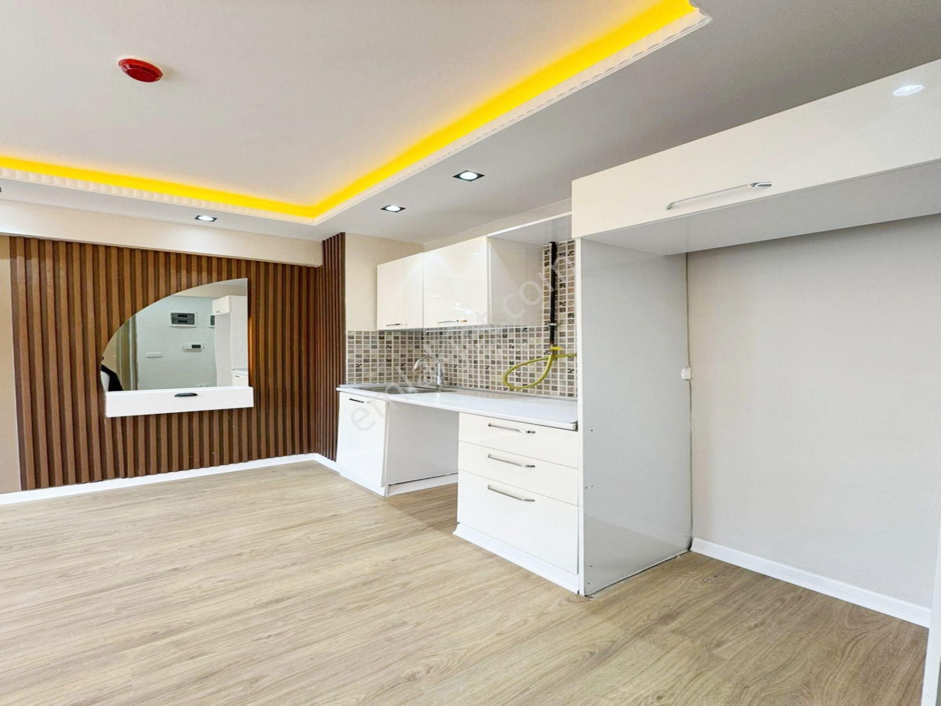 Bahçeşehir Akbatı Avm 2 Dk Yürüme Mesafesi Site İçi 2+1 Daire! - Görsel 3