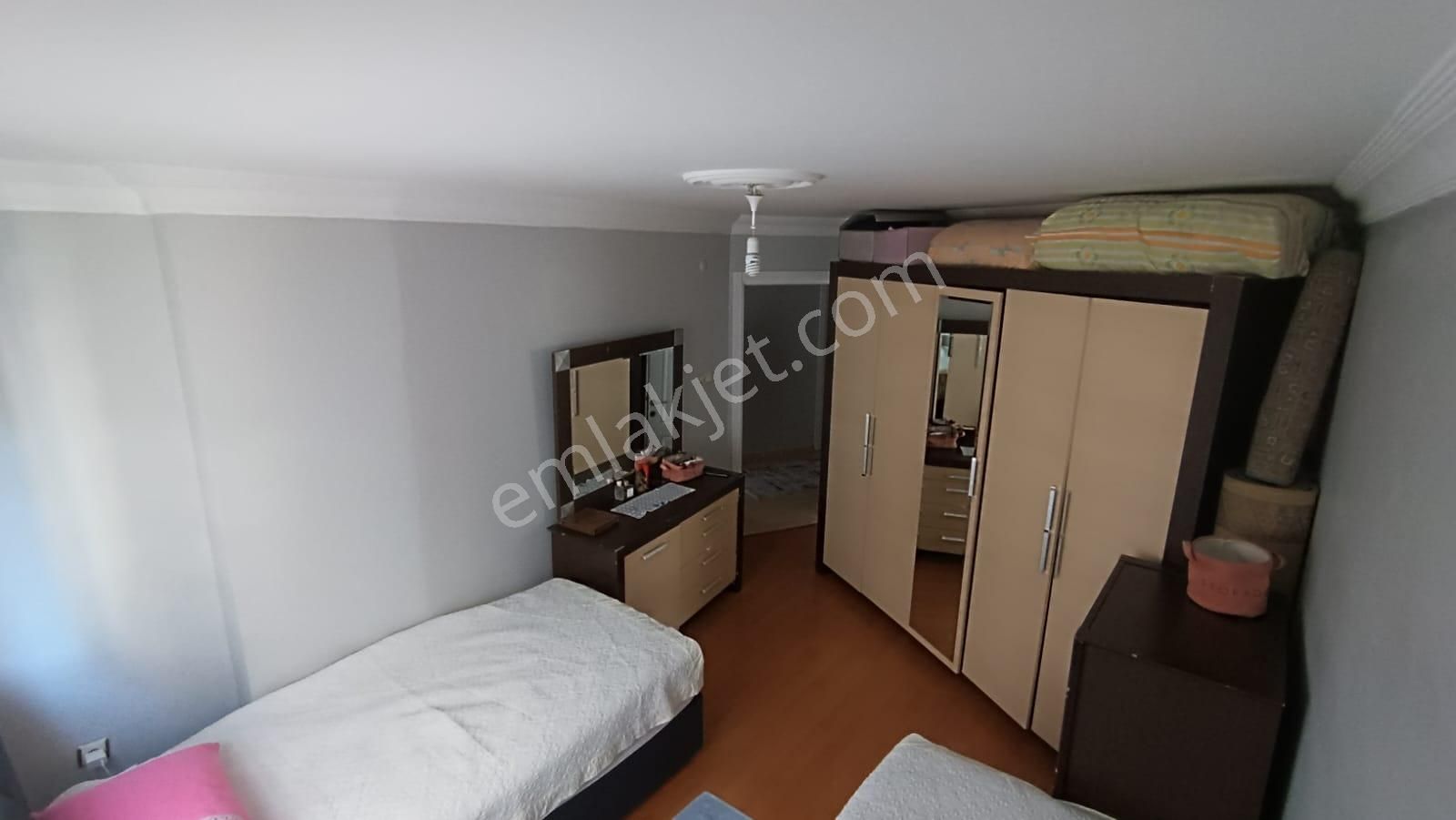 Acil Satılık Sahibinden Krediye Uyfun 3+1 Daire