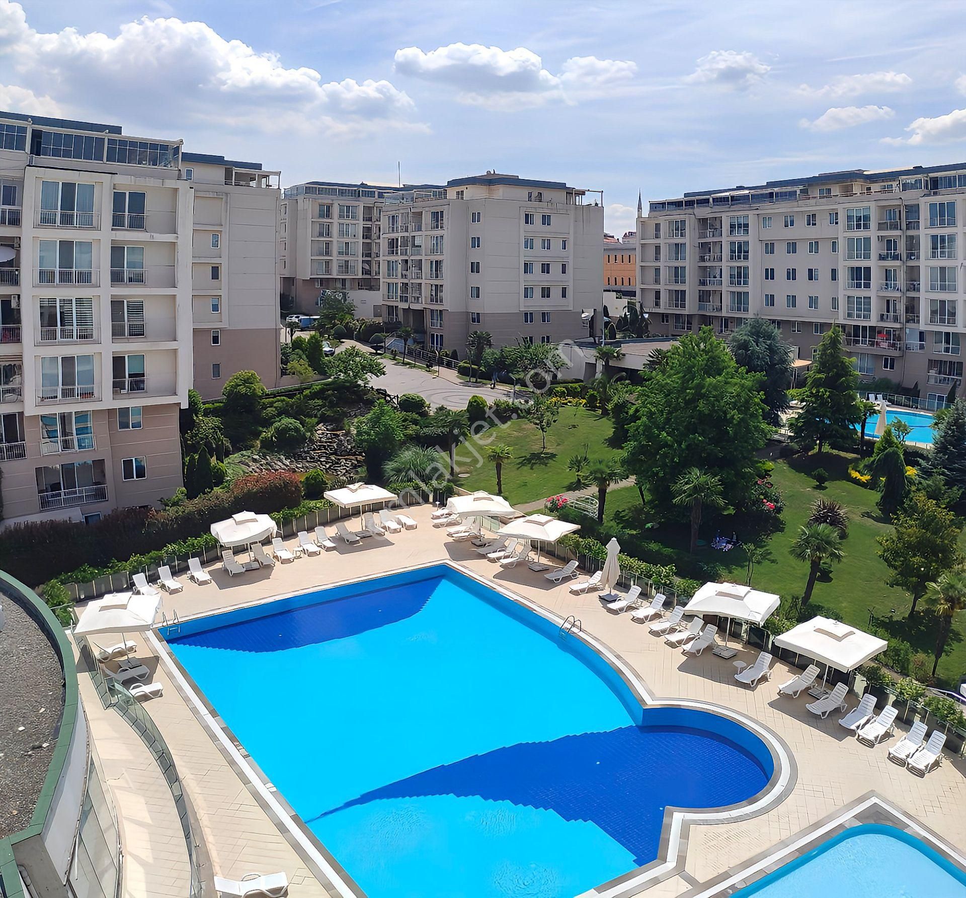 Seeworld Kentlife Balkonlu Eşyalı 70m2 Kiralık 1+1 Kent Life