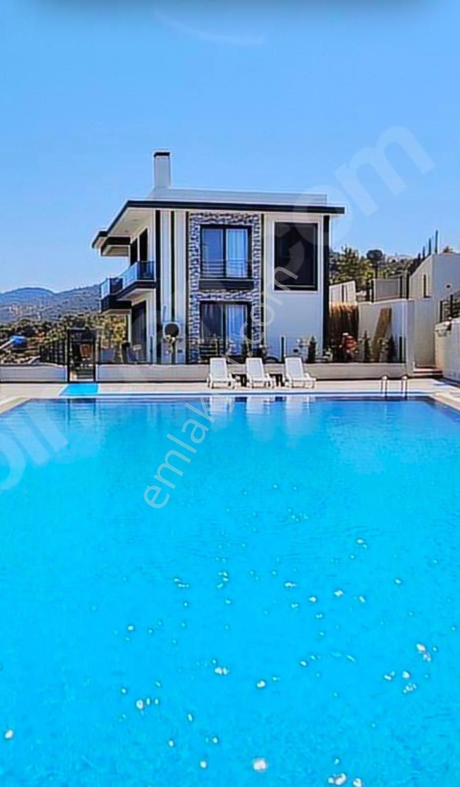 Milas Güllük Mahallesinde Satılık Villa - Görsel 33