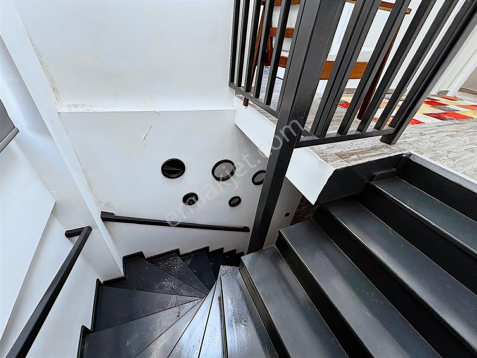 Milas Güllük Mahallesinde Satılık Villa - Görsel 4