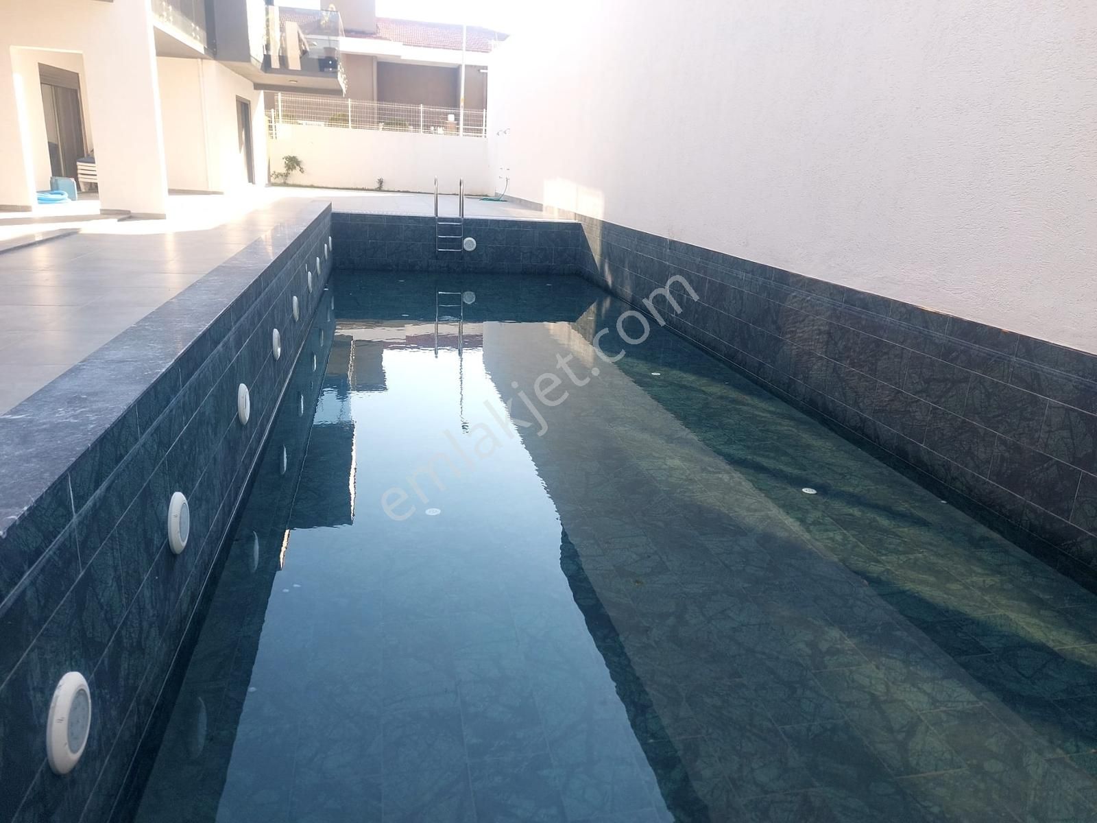 Kadınlar Denizinde Sıfır Duplex Daire - Görsel 8